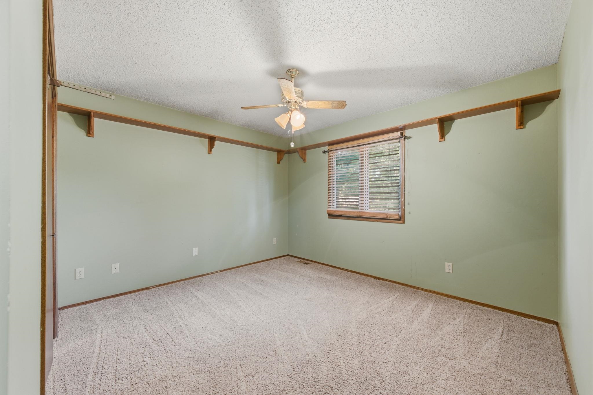 1112 E James Street Derby KS 67037
