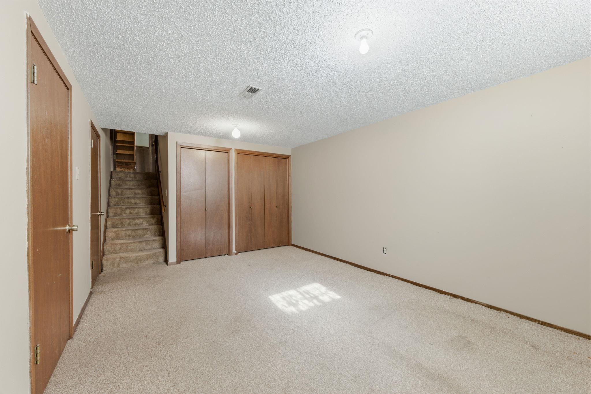 1112 E James Street Derby KS 67037