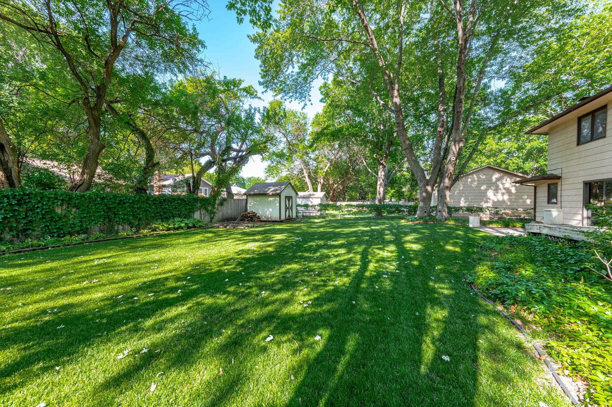 1112 E James Street Derby KS 67037