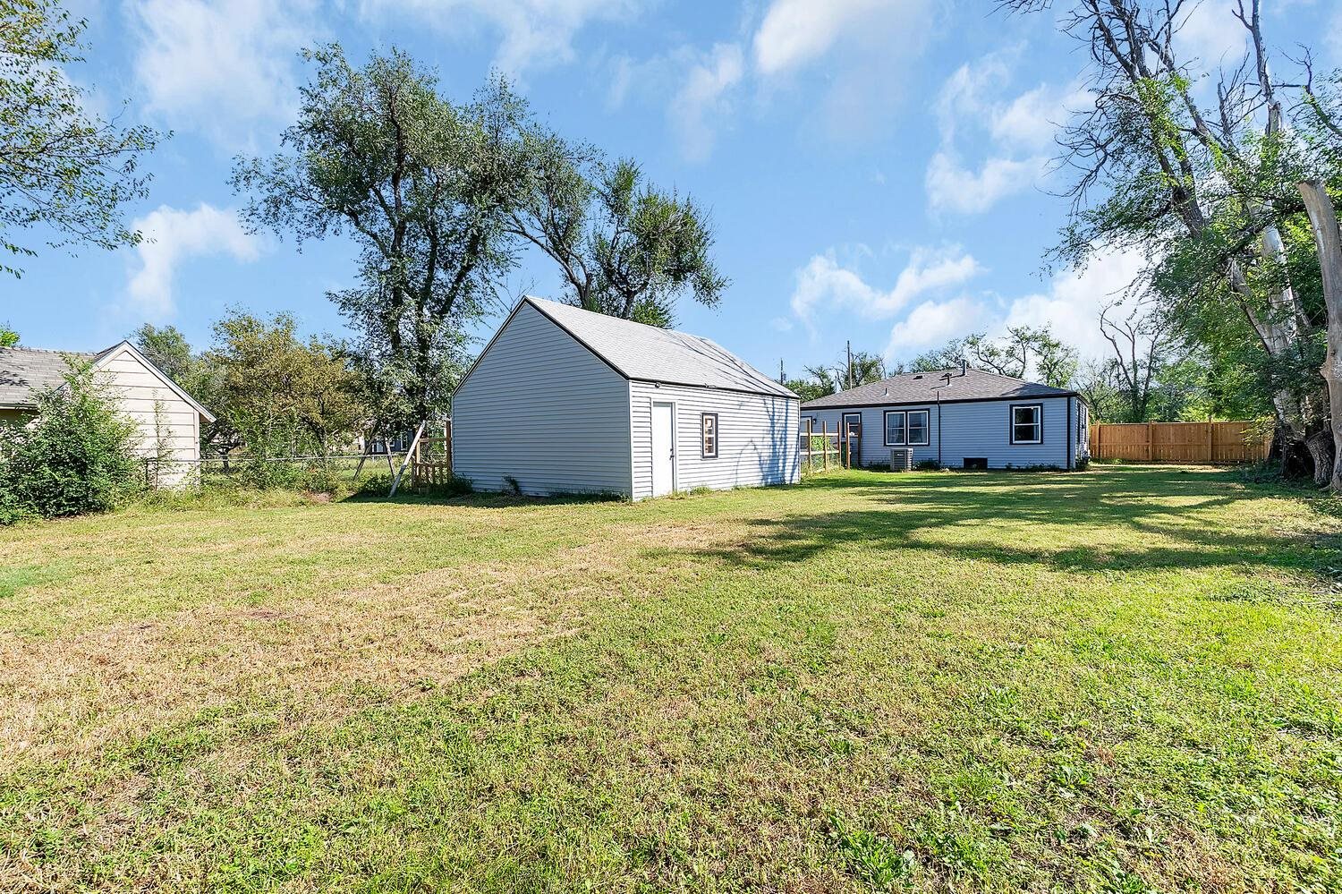 757 N Dougherty Avenue Wichita KS 67212