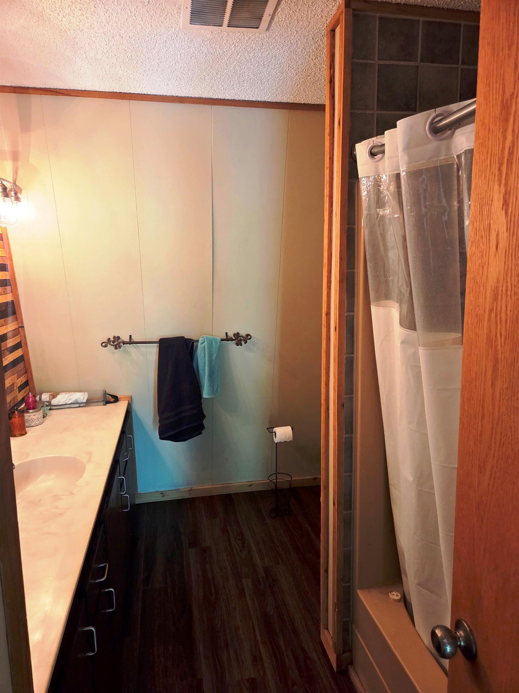 1120 Helen Augusta KS 67010