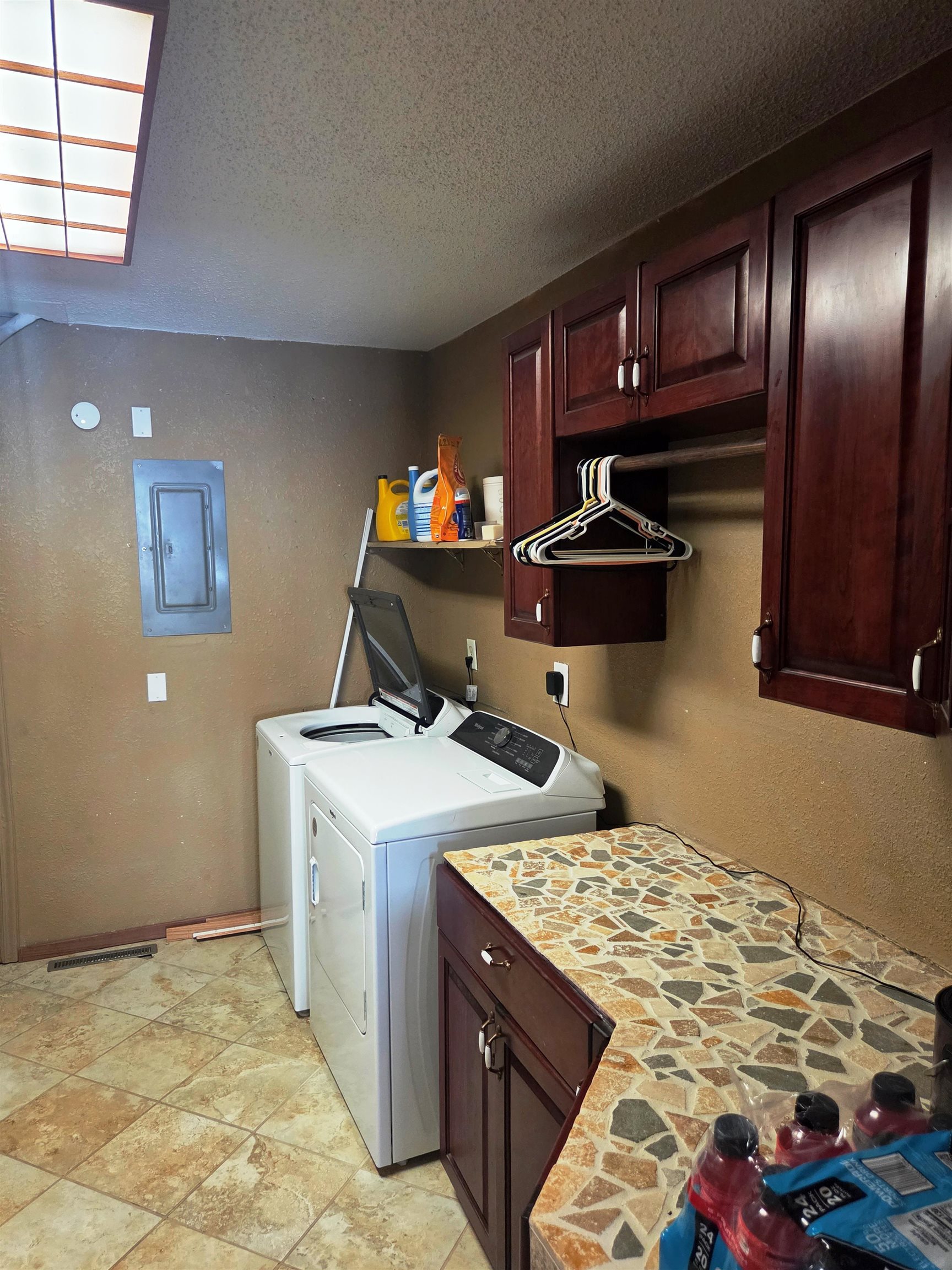 1120 Helen Augusta KS 67010