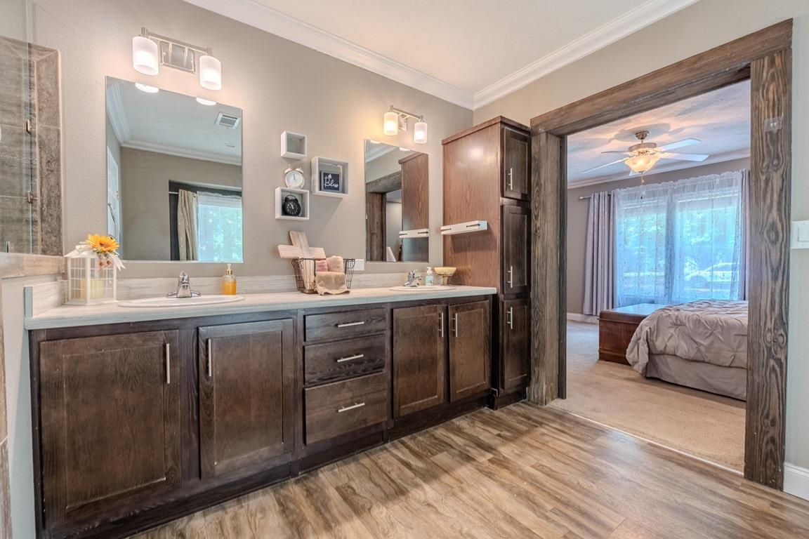 1306 Loomis Street Winfield KS 67156