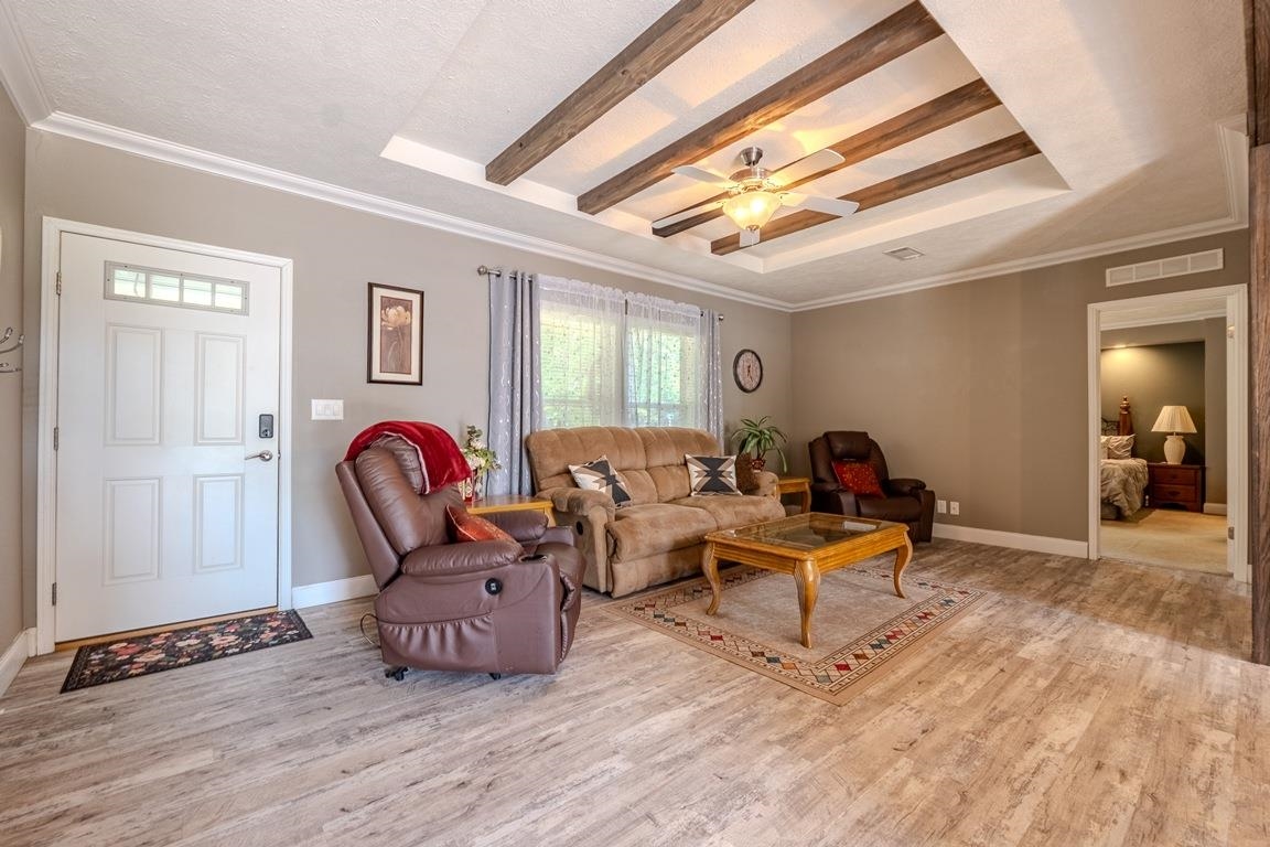 1306 Loomis Street Winfield KS 67156