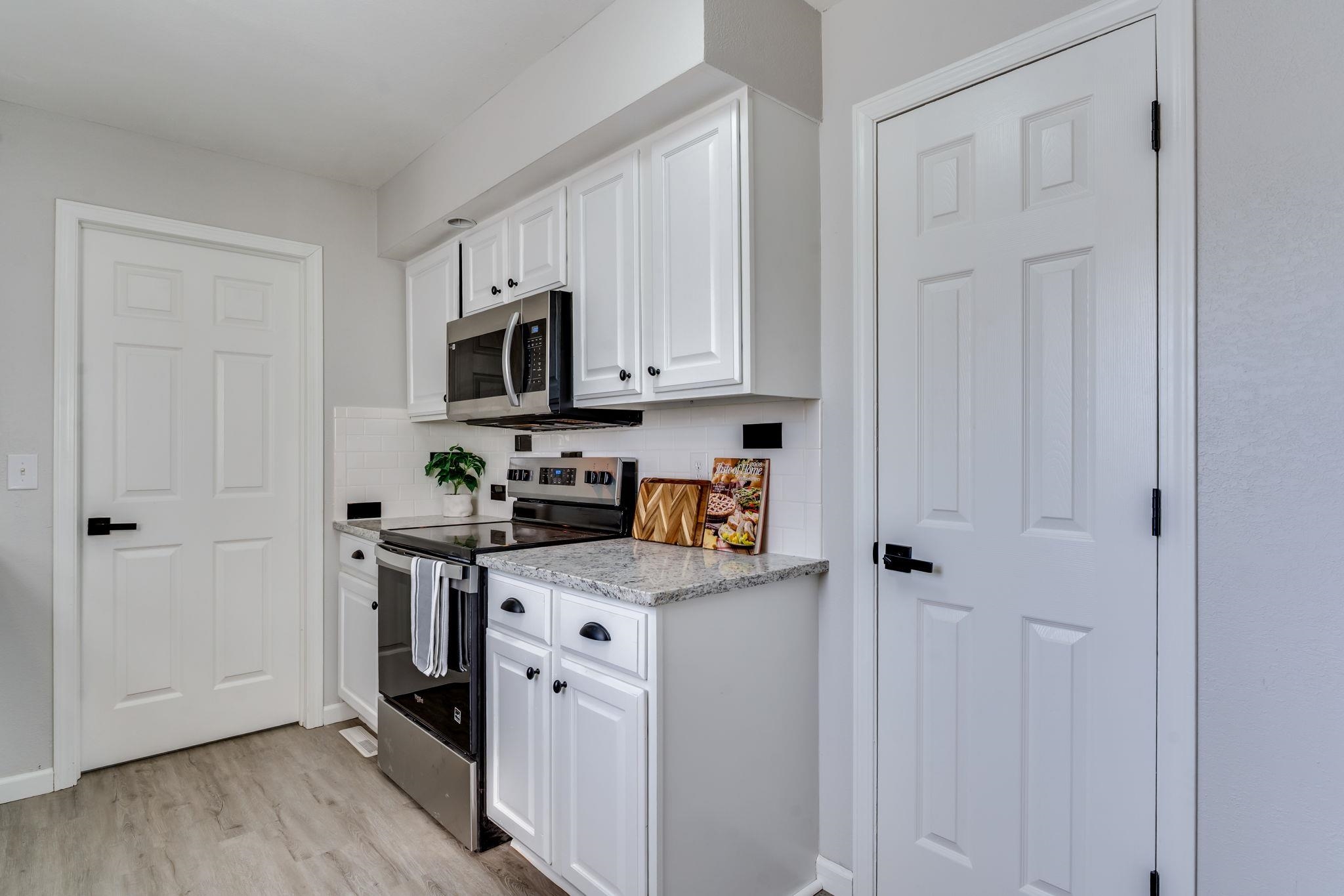 354 Apple Lane Haysville KS 67060