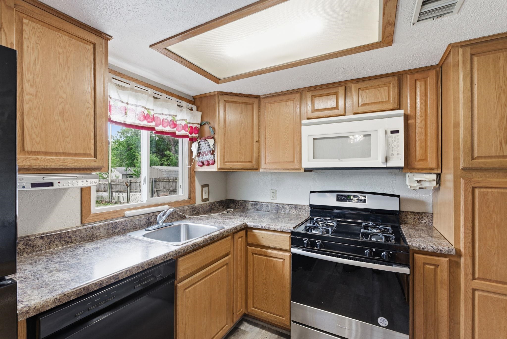 1058 N Baltimore Avenue Derby KS 67037