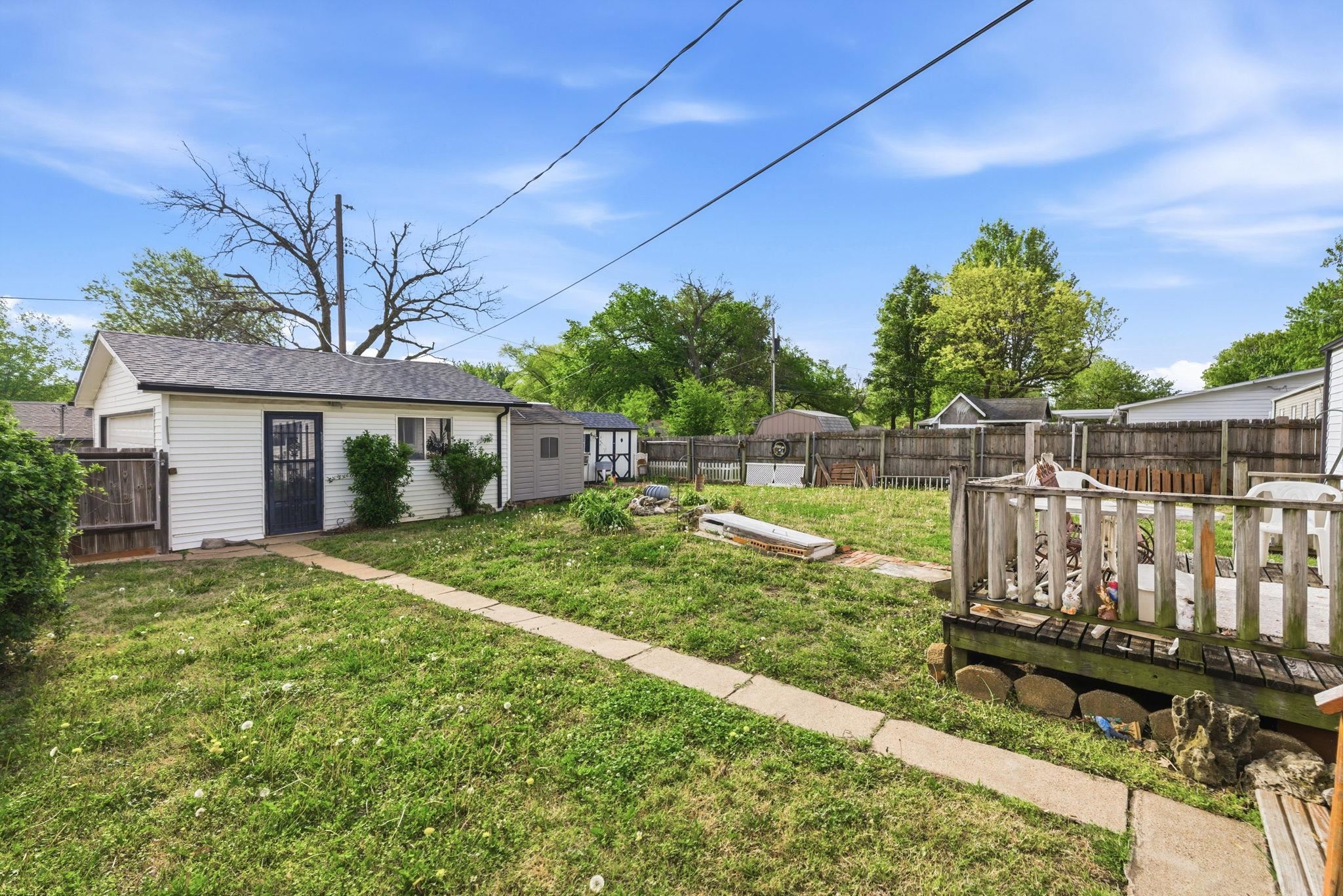 1058 N Baltimore Avenue Derby KS 67037