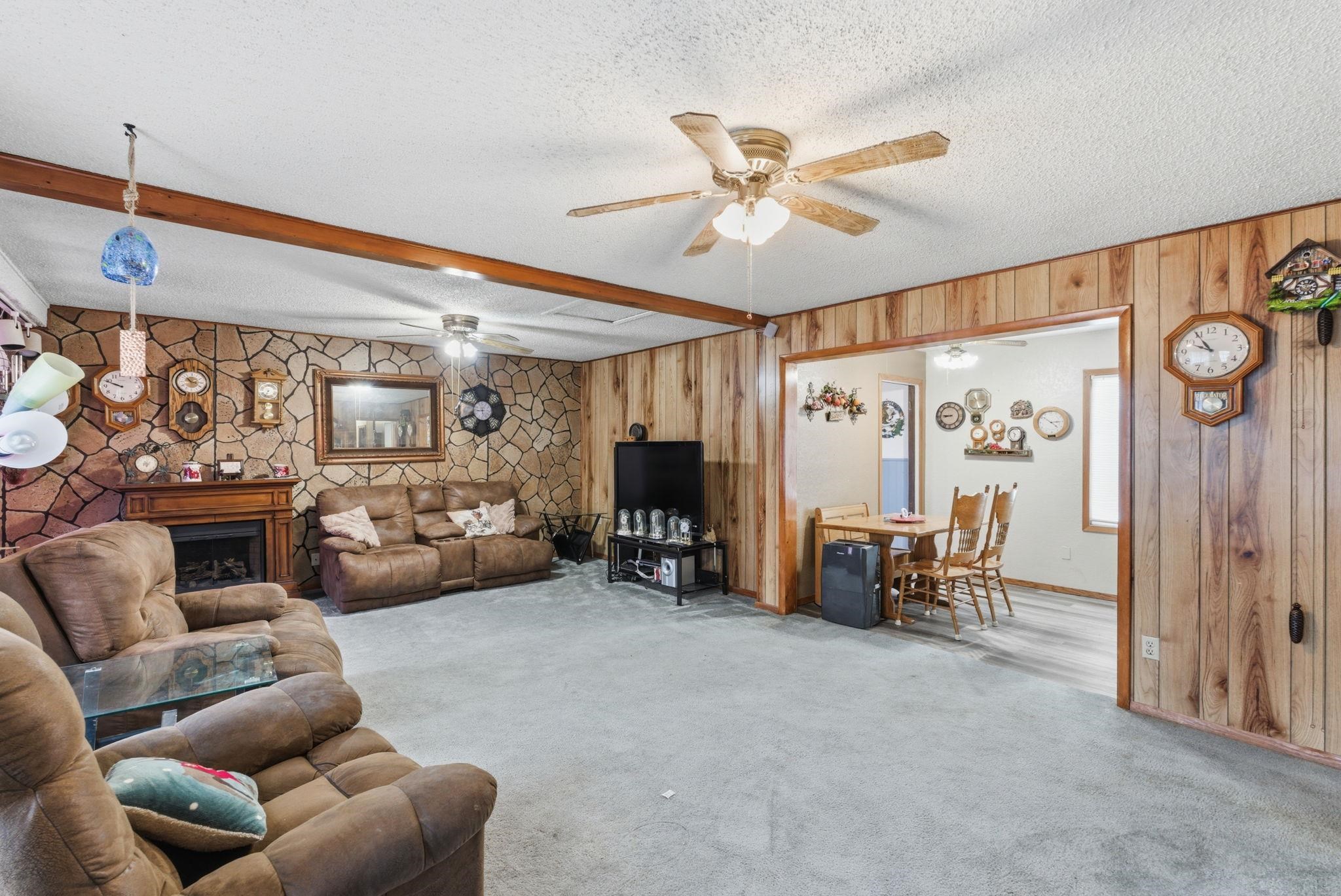 1058 N Baltimore Avenue Derby KS 67037