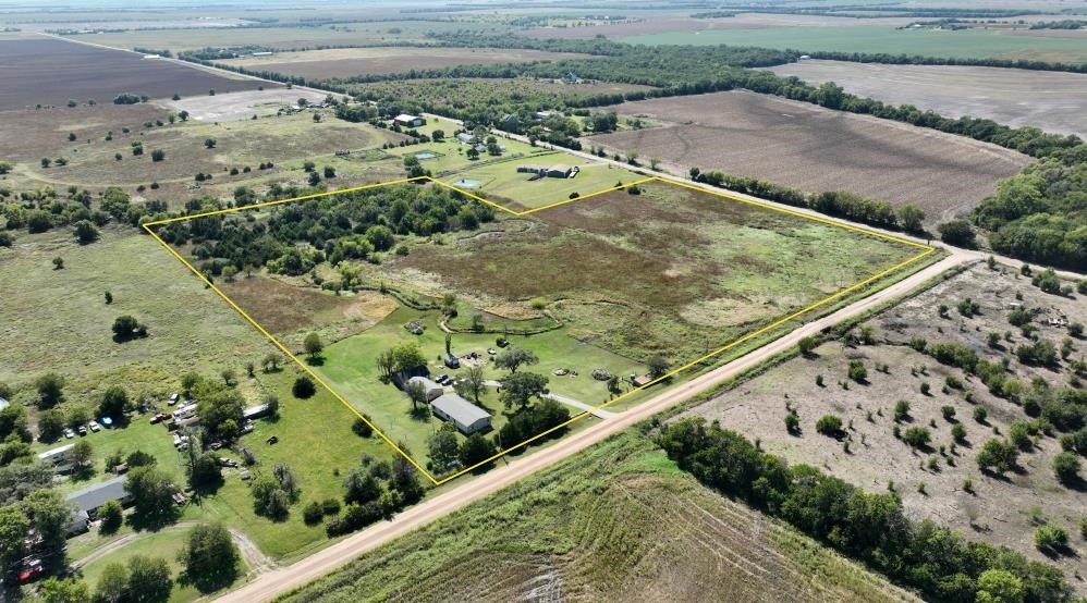 107 E 130th Avenue N Clearwater KS 67026