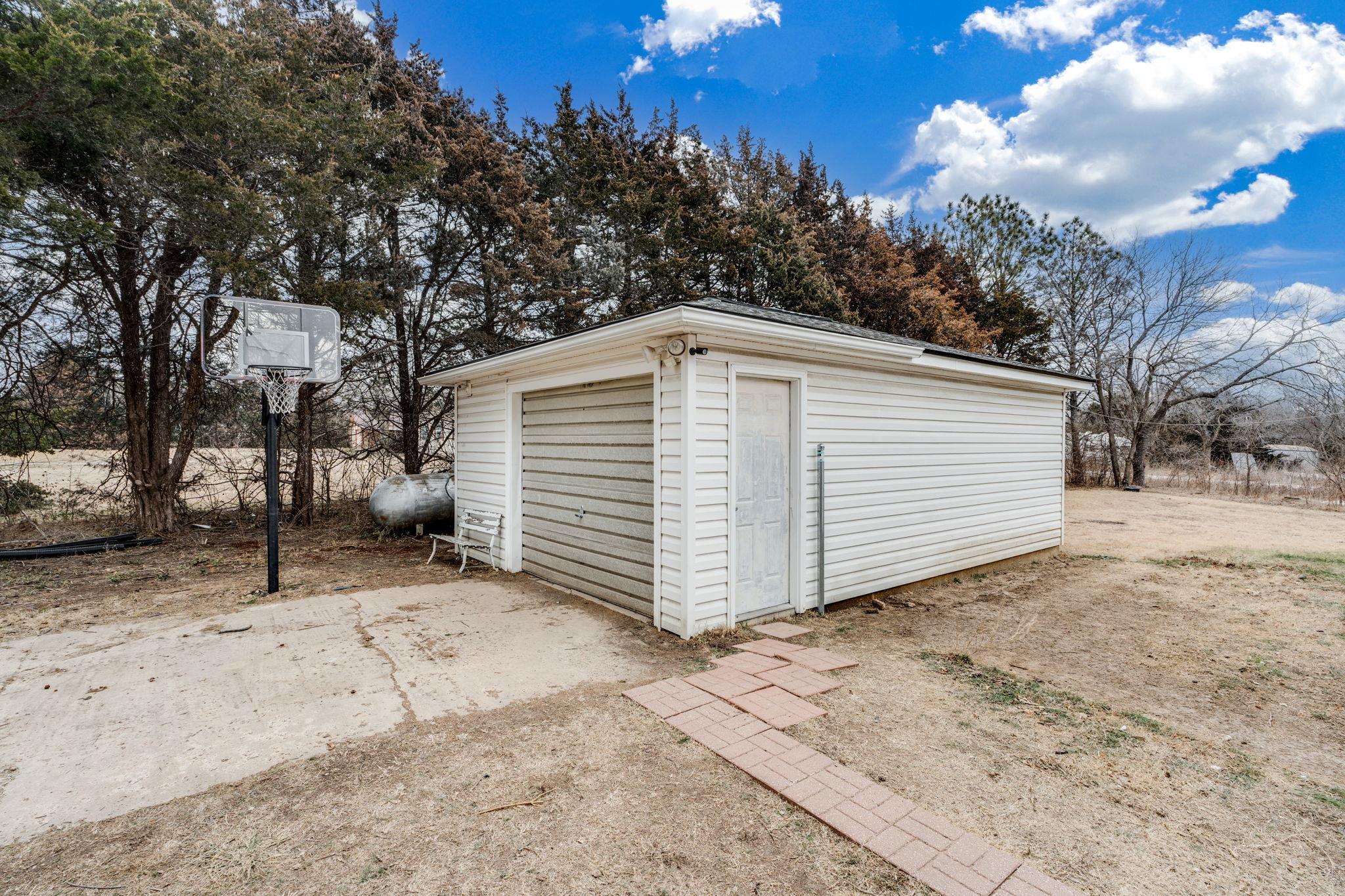 726 S Praire Drive Andover KS 67002