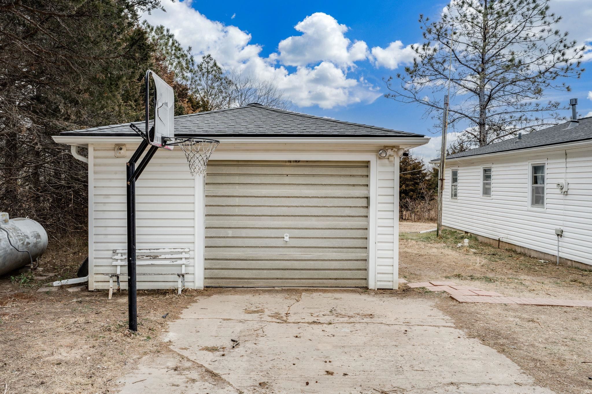 726 S Praire Drive Andover KS 67002