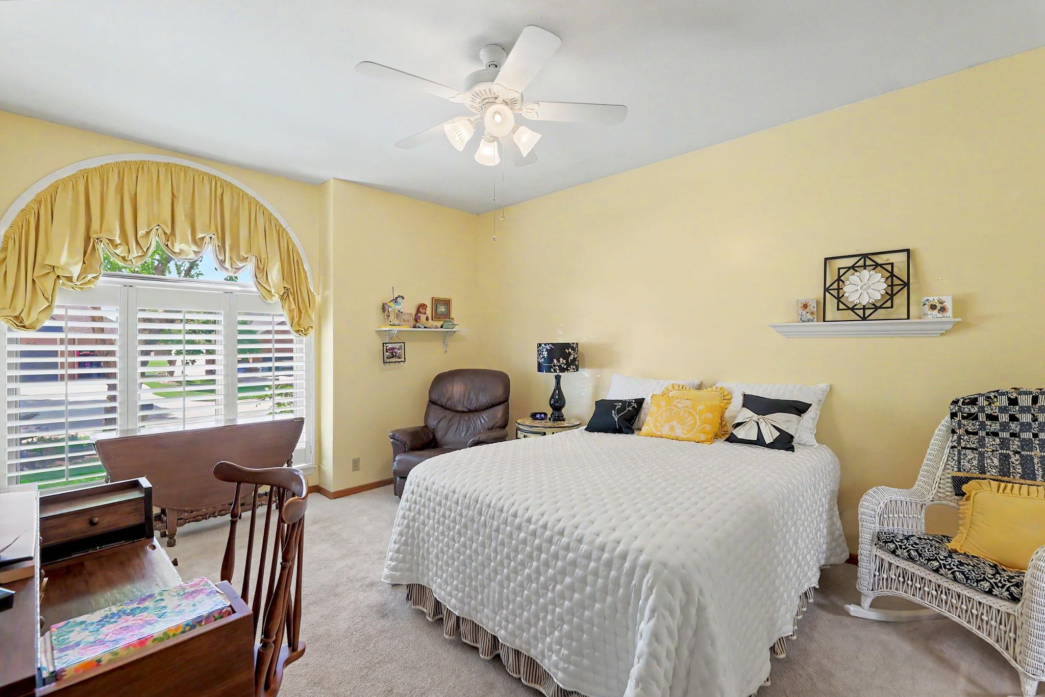 2526 N High Point Circle Wichita KS 67205