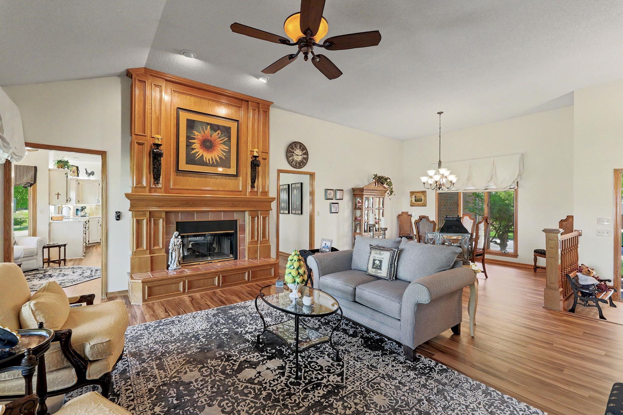 2526 N High Point Circle Wichita KS 67205