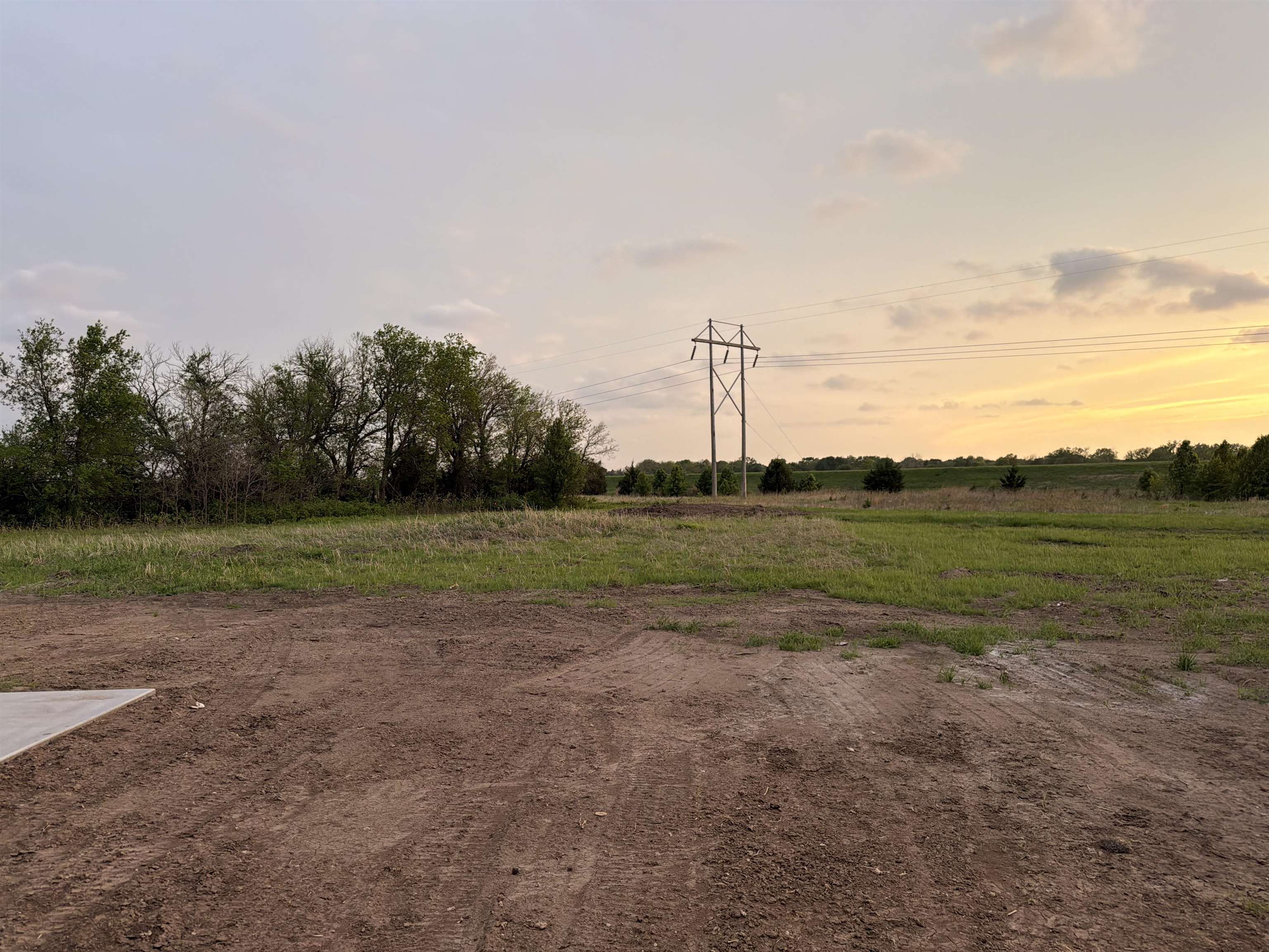 4913 W Calvert Wichita KS 67215