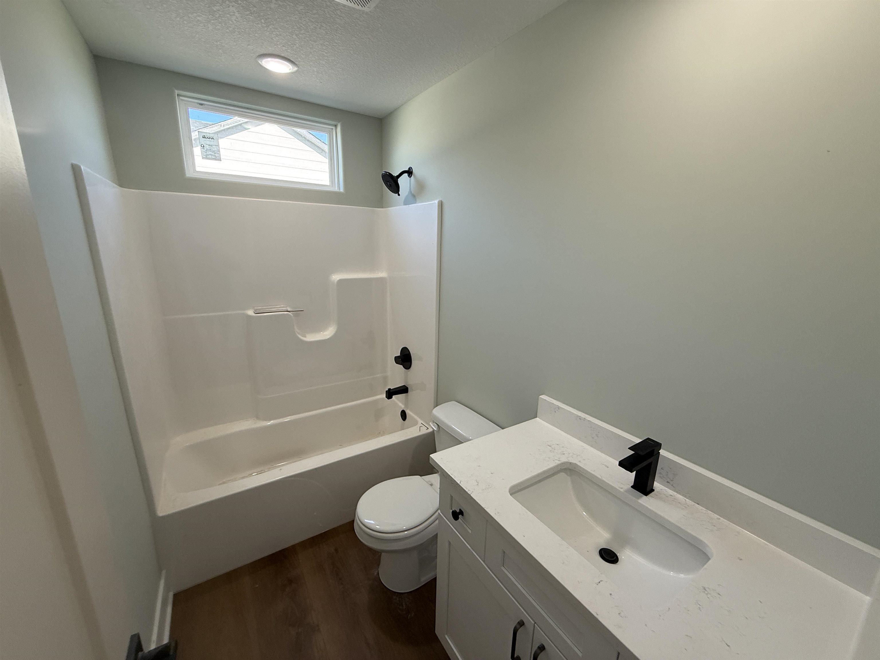137 E Poplar Circle Goddard KS 67052