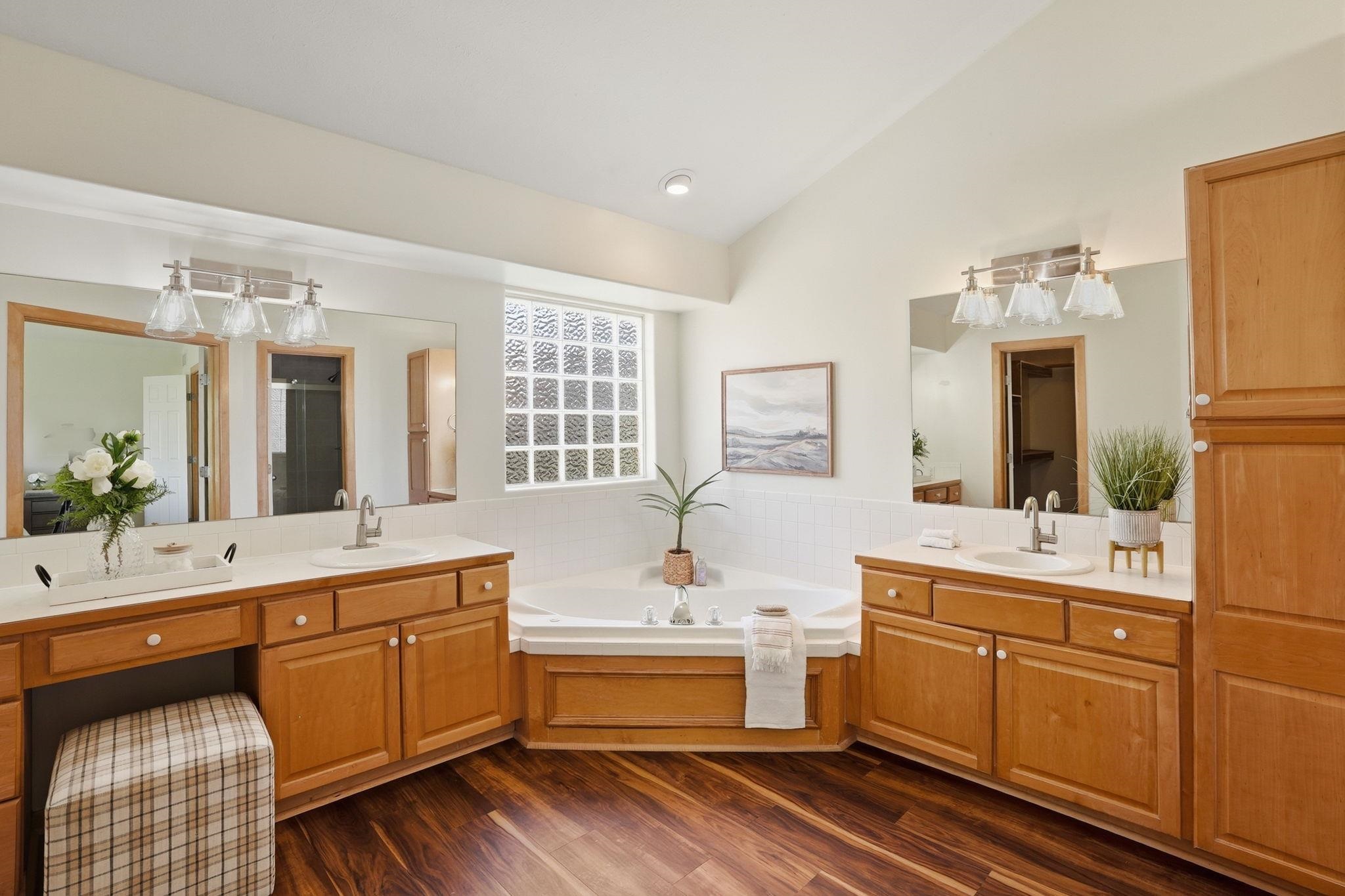 1414 Clubhouse Court Andover KS 67002