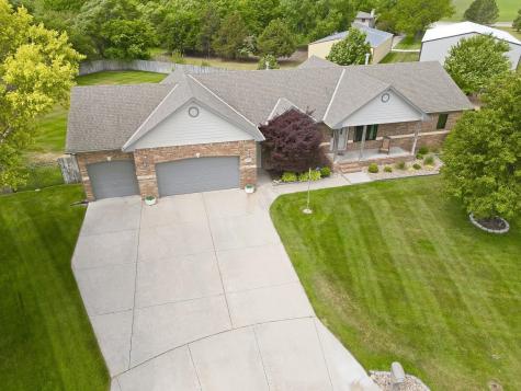 601 Autumn Ridge Newton KS 67114