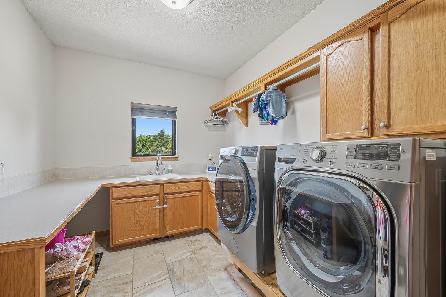 601 Autumn Ridge Newton KS 67114
