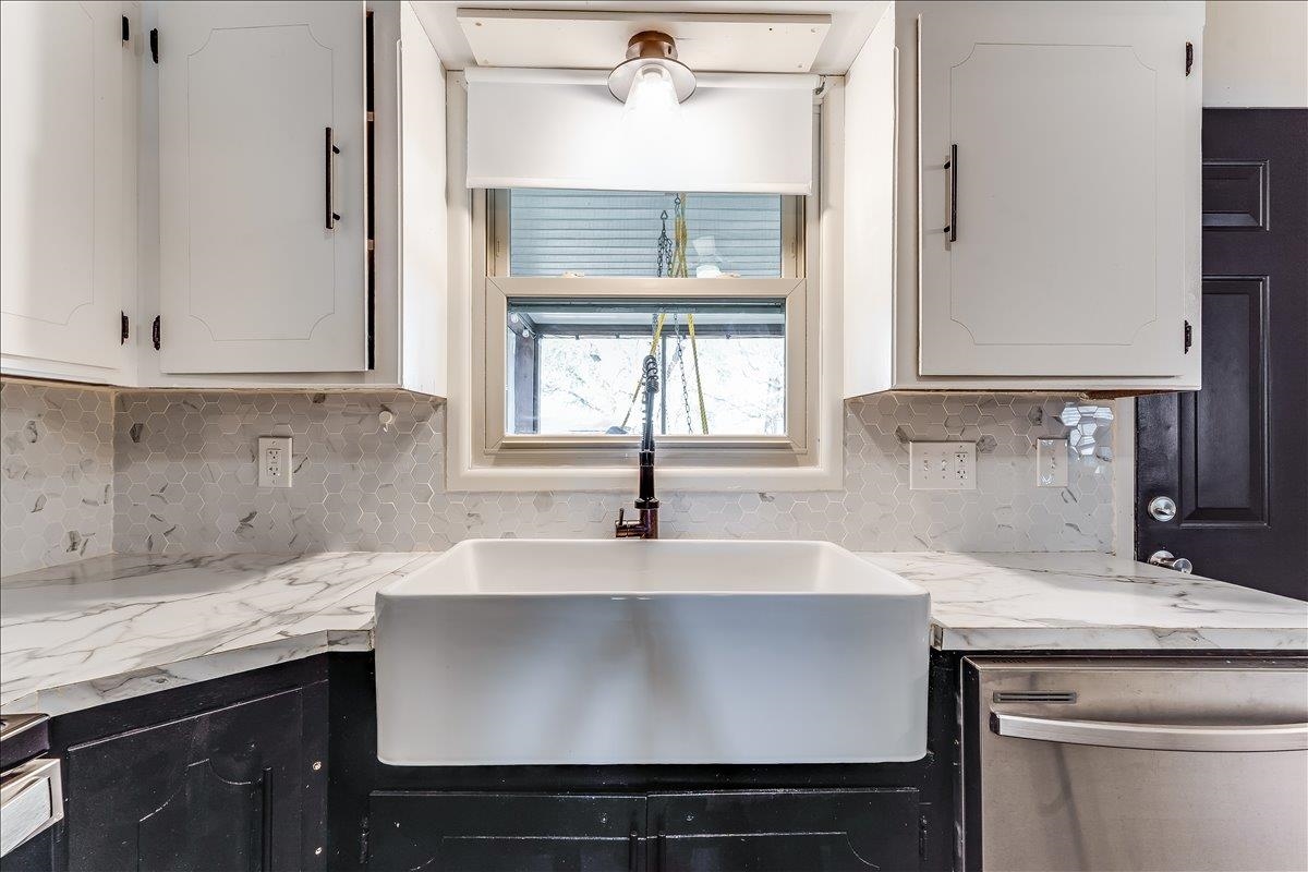 1005 N 1st Avenue Mulvane KS 67110