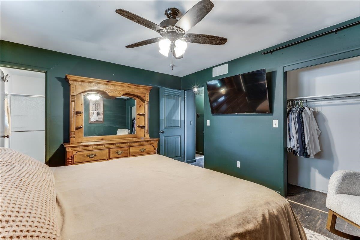 1005 N 1st Avenue Mulvane KS 67110