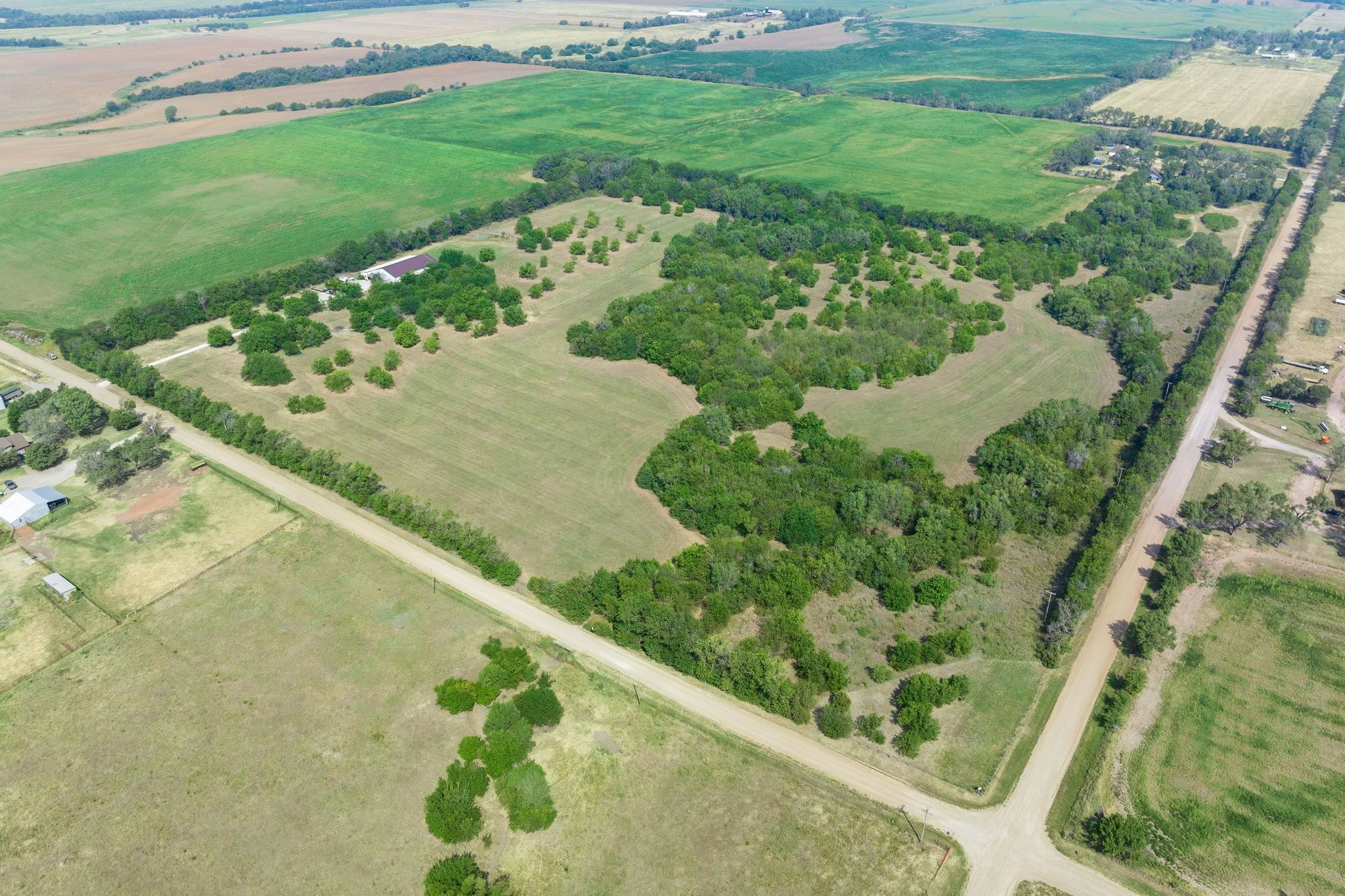 21950 W 79th Street S Viola KS 67149