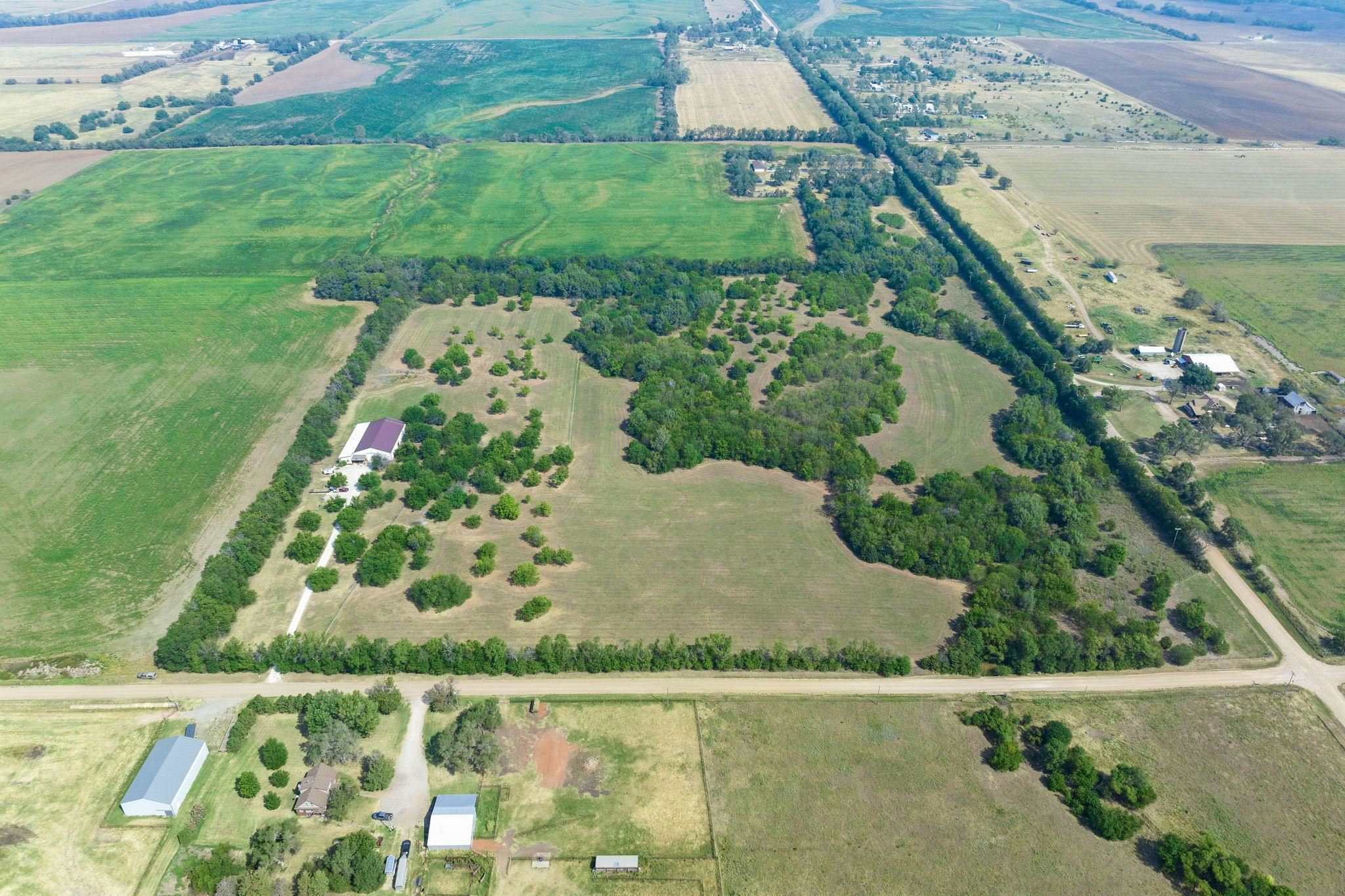 21950 W 79th Street S Viola KS 67149