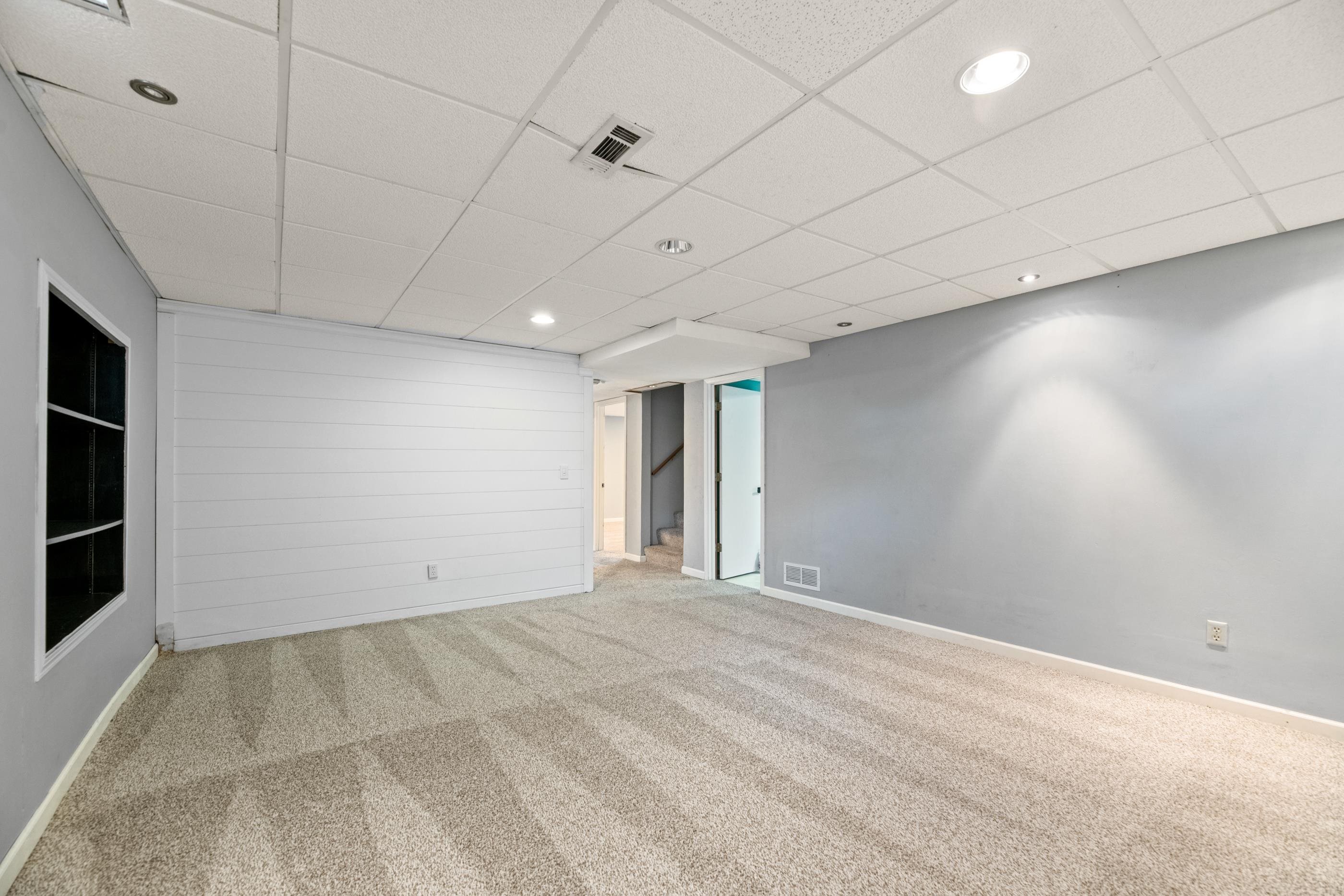 4034 N Danbury Street Bel Aire KS 67220