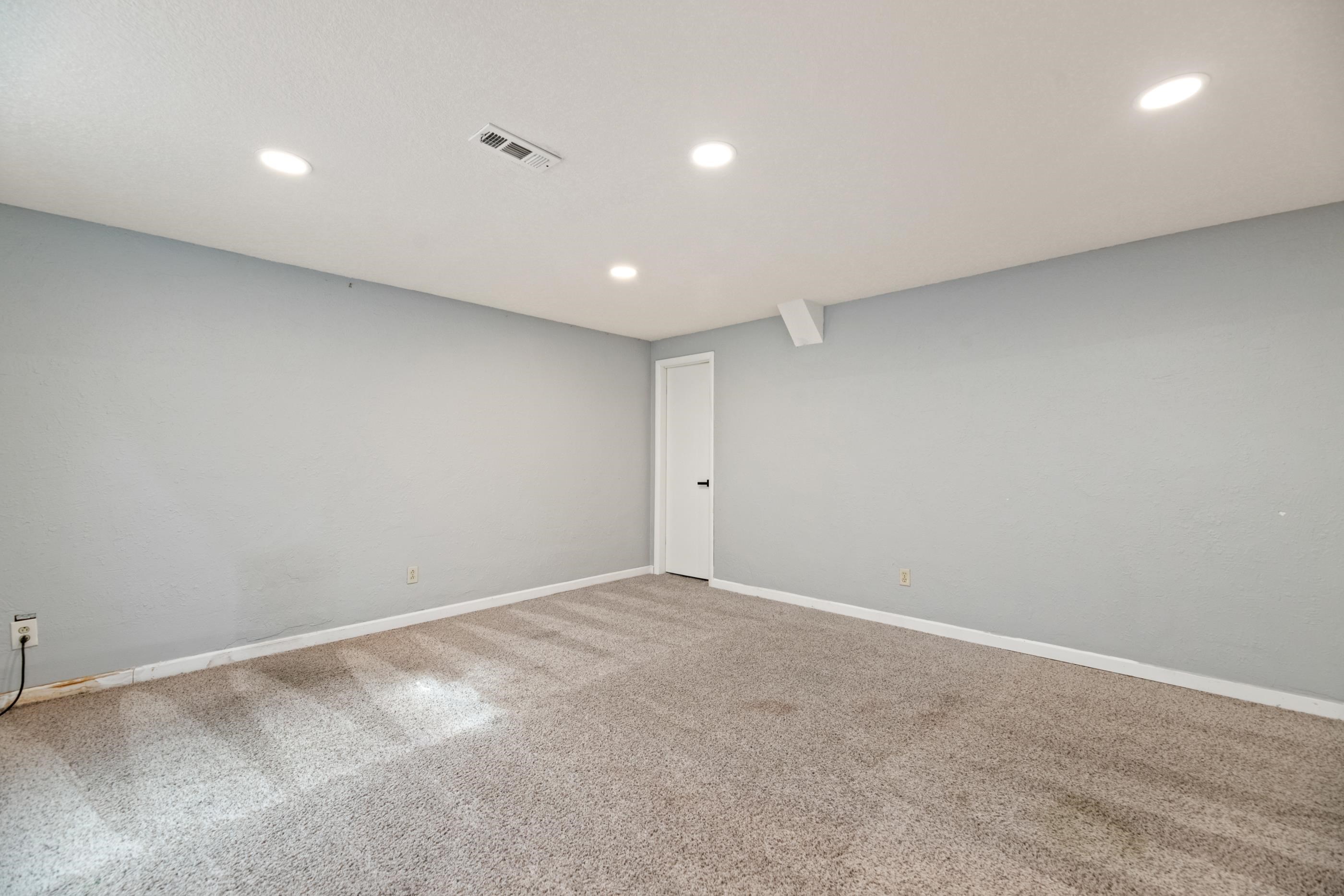 4034 N Danbury Street Bel Aire KS 67220