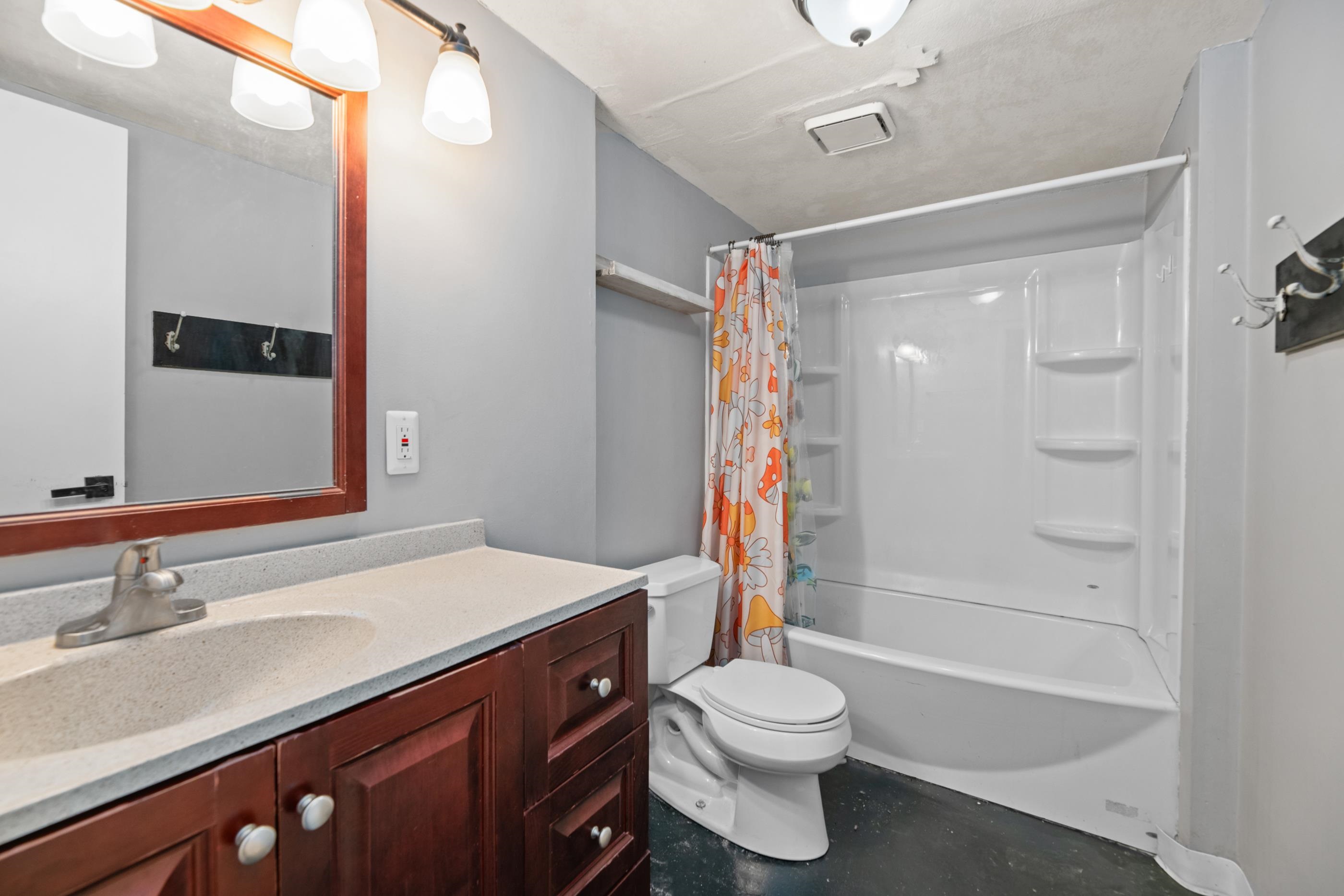 4034 N Danbury Street Bel Aire KS 67220