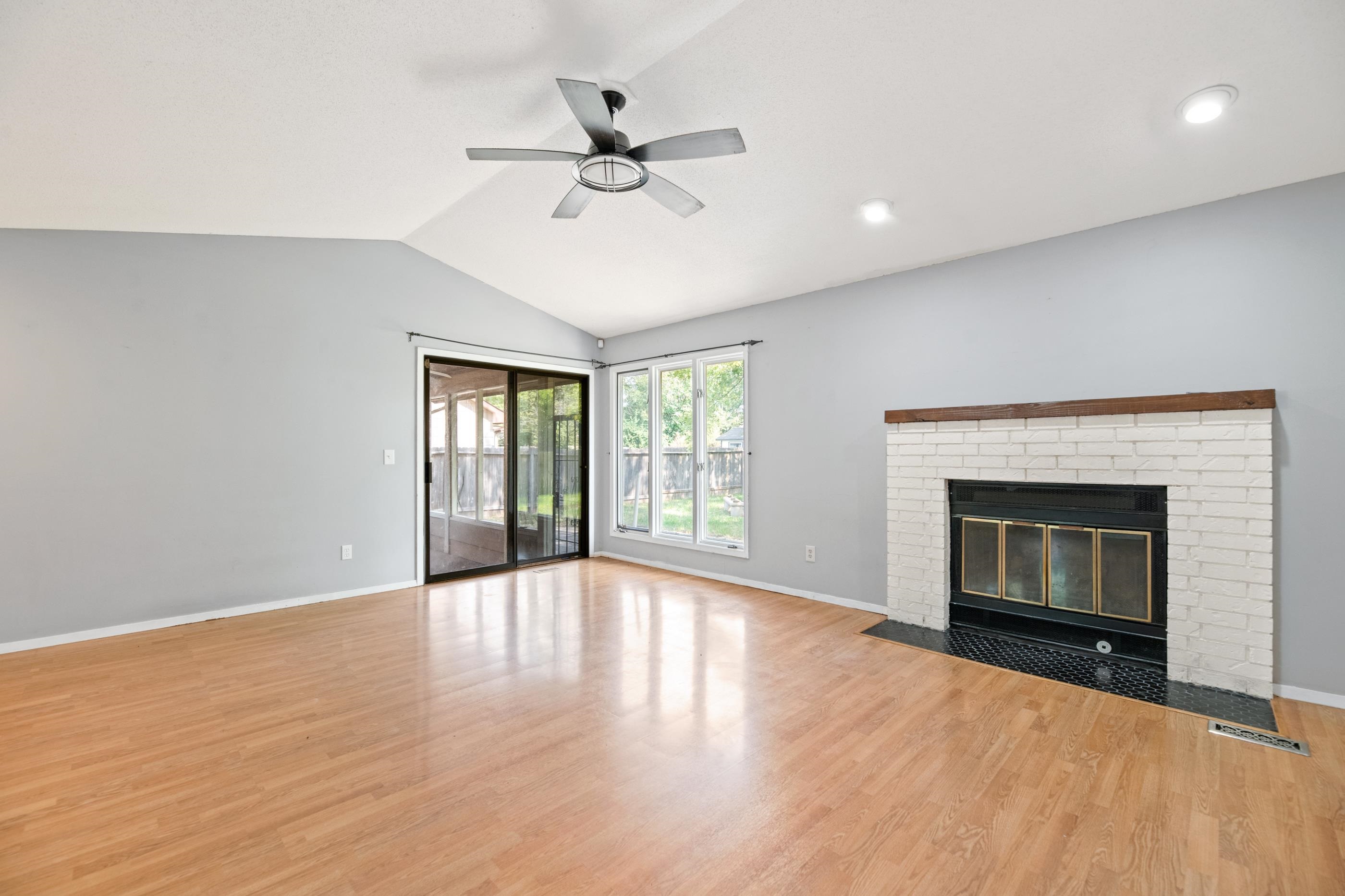 4034 N Danbury Street Bel Aire KS 67220