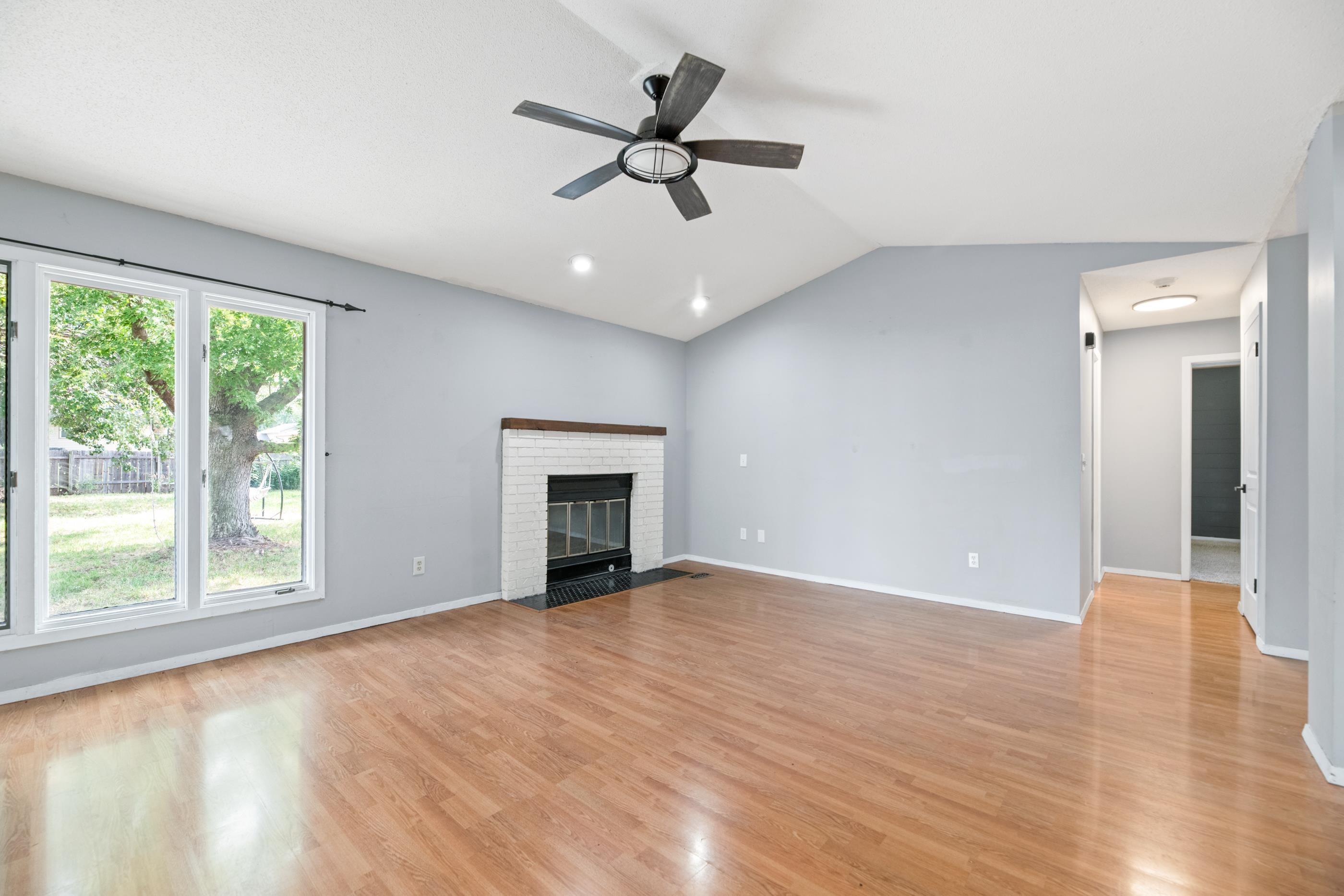 4034 N Danbury Street Bel Aire KS 67220