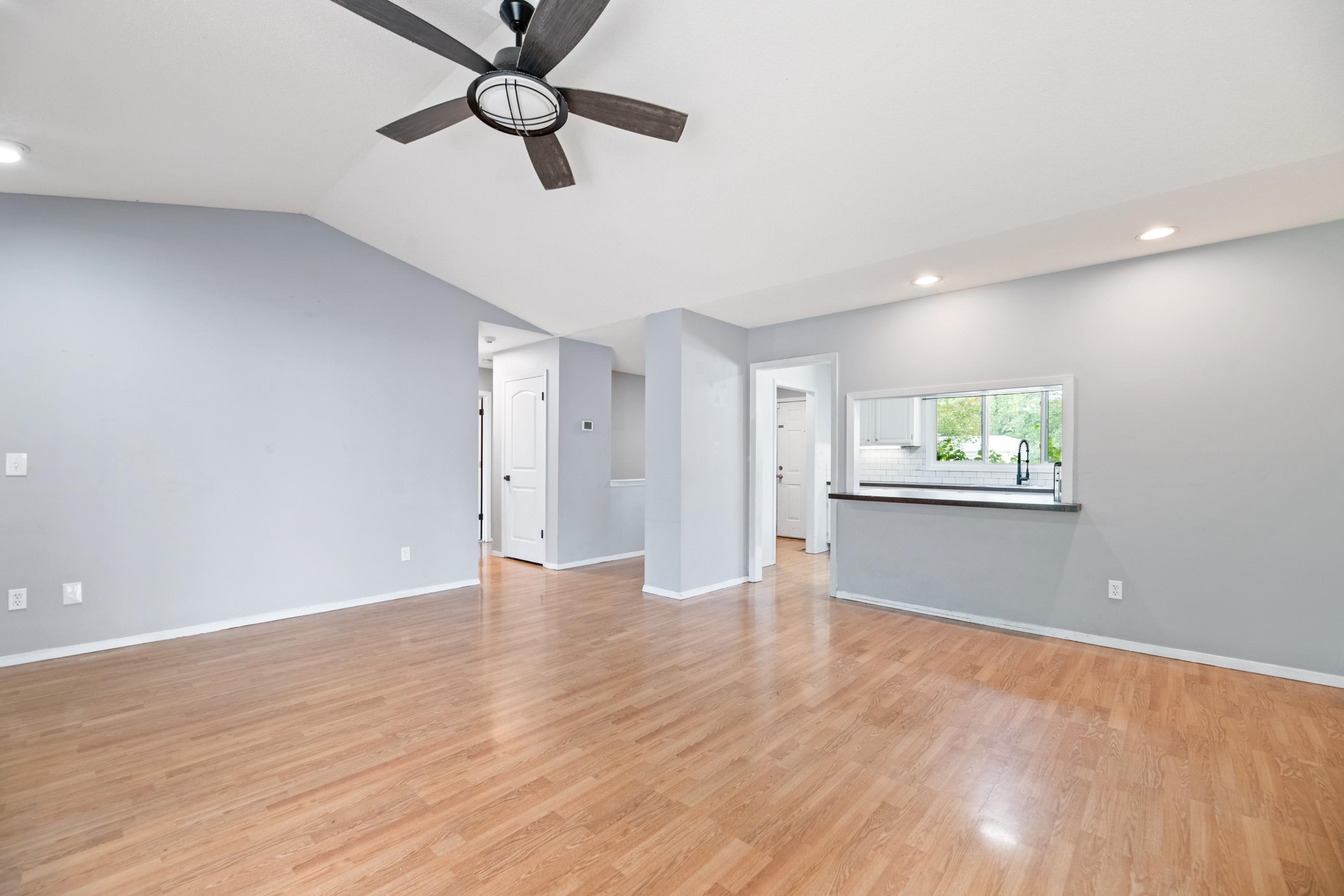 4034 N Danbury Street Bel Aire KS 67220