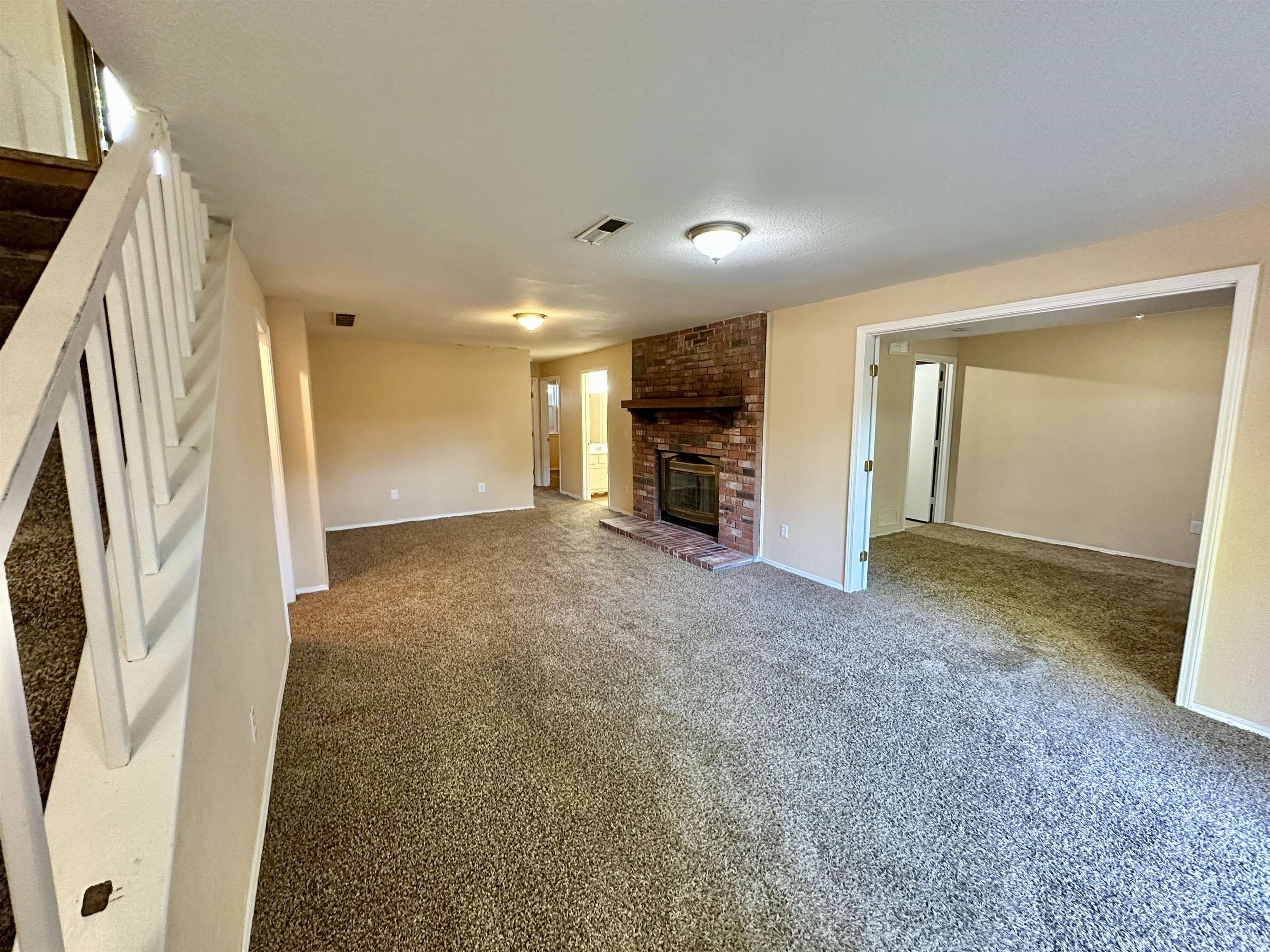 10515 E Countryside Wichita KS 67207