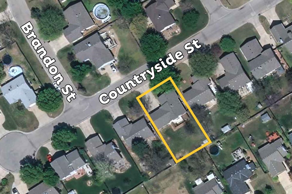 10515 E Countryside Wichita KS 67207