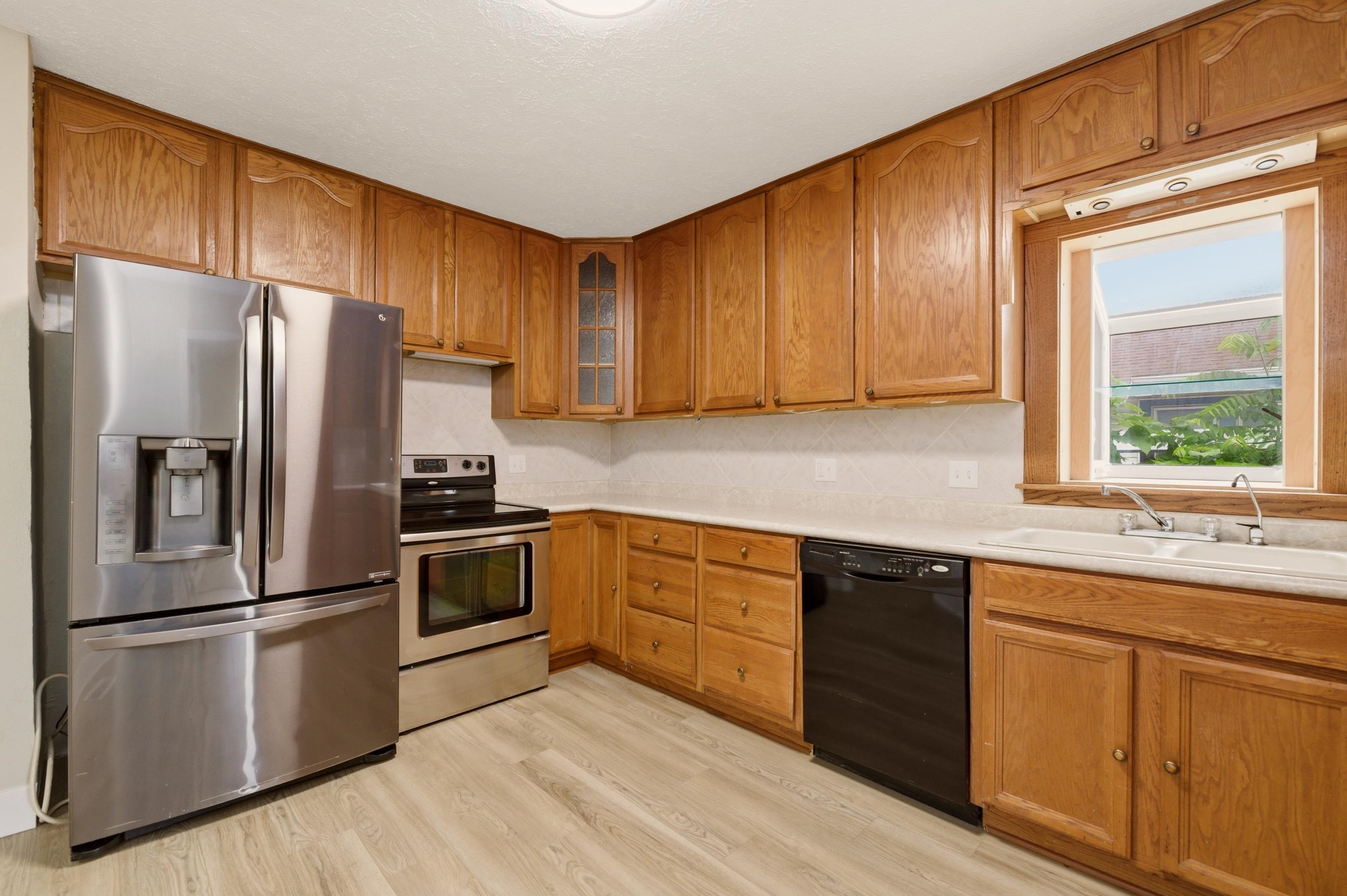 1642 S Mosley Wichita KS 67211