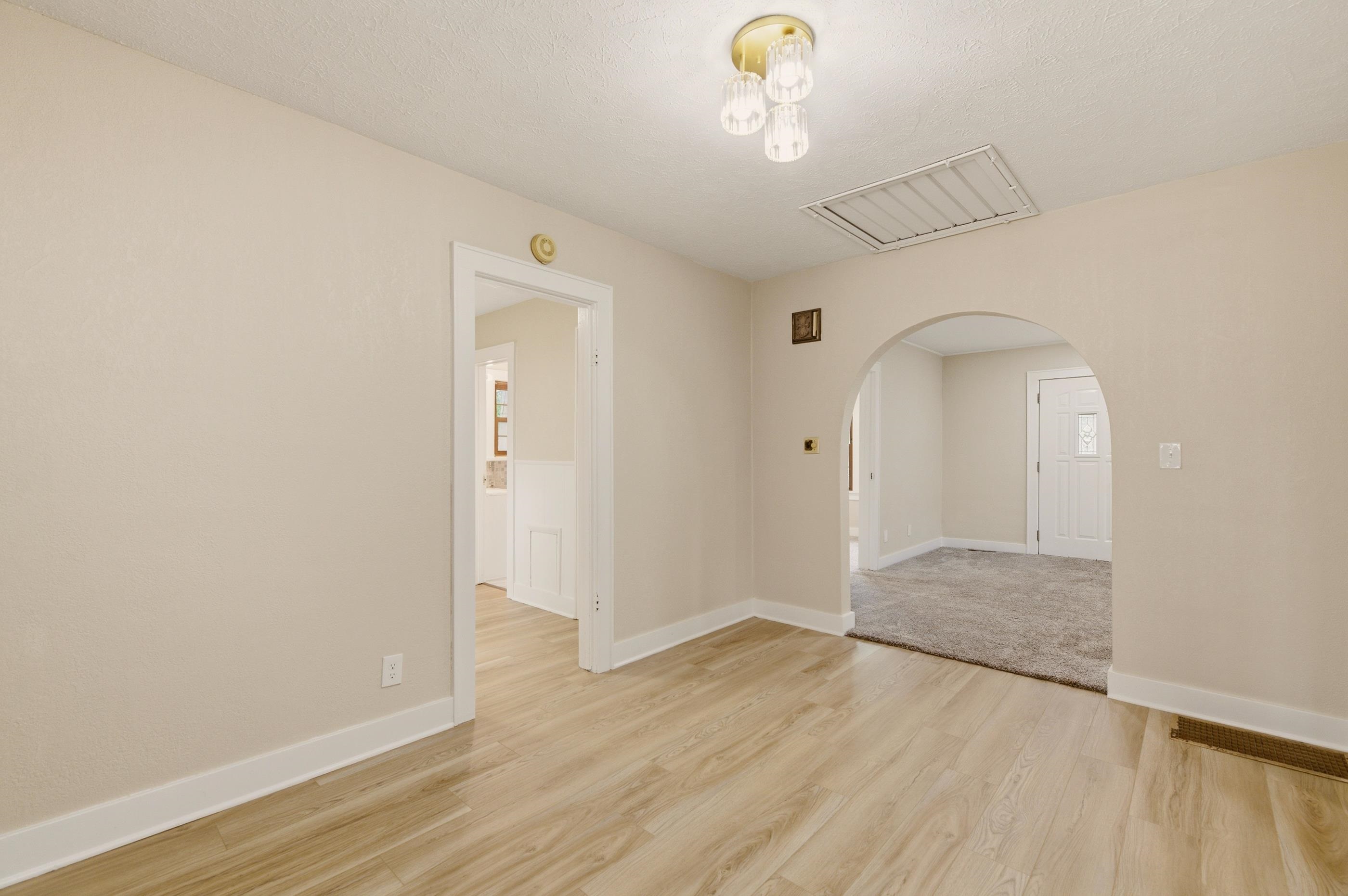 1642 S Mosley Wichita KS 67211