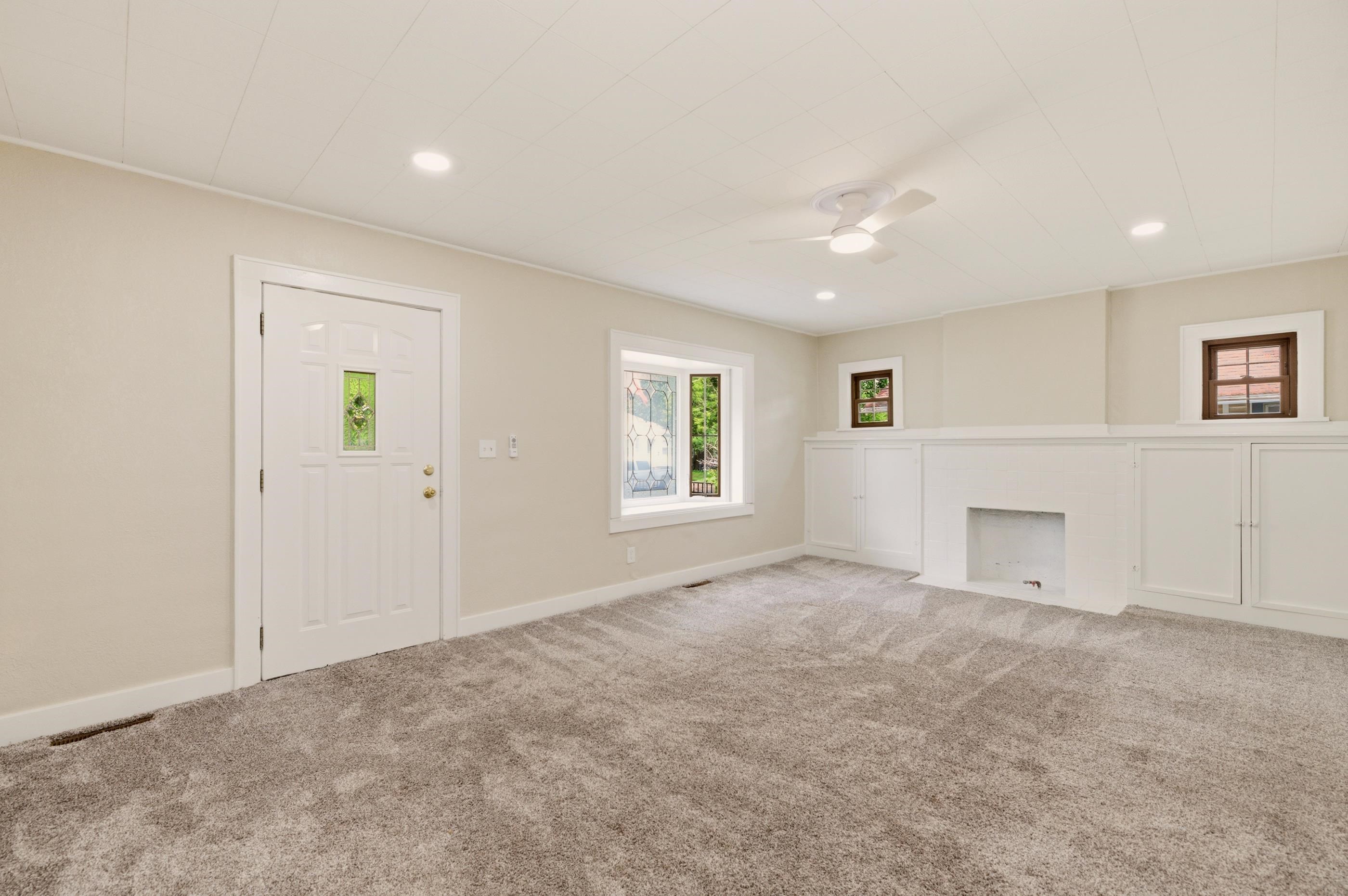 1642 S Mosley Wichita KS 67211