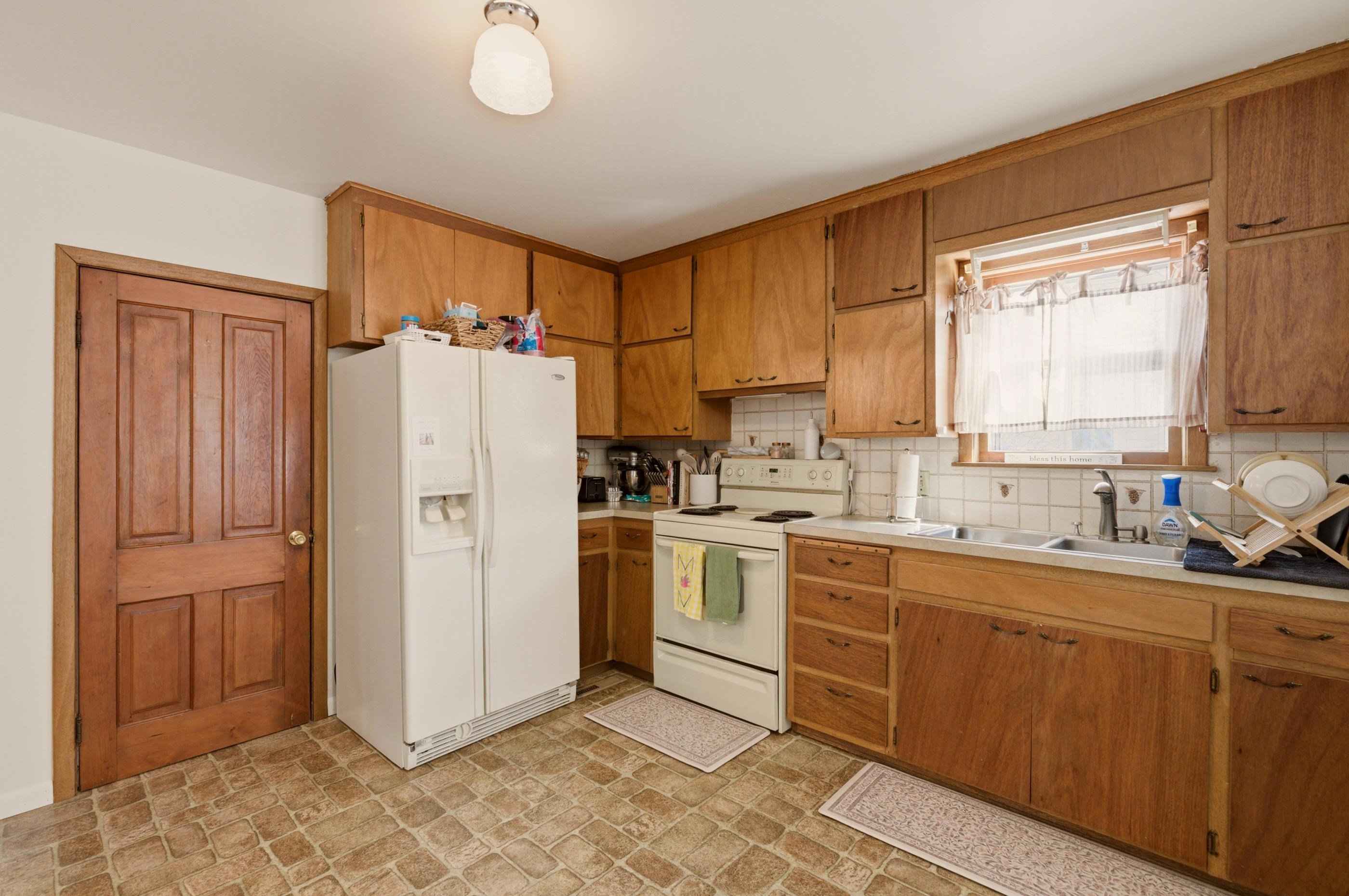 418 N Franklin Avenue Sedgwick KS 67135