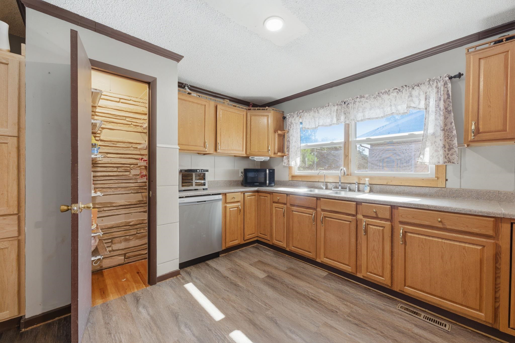 717 E High Street Towanda KS 67144