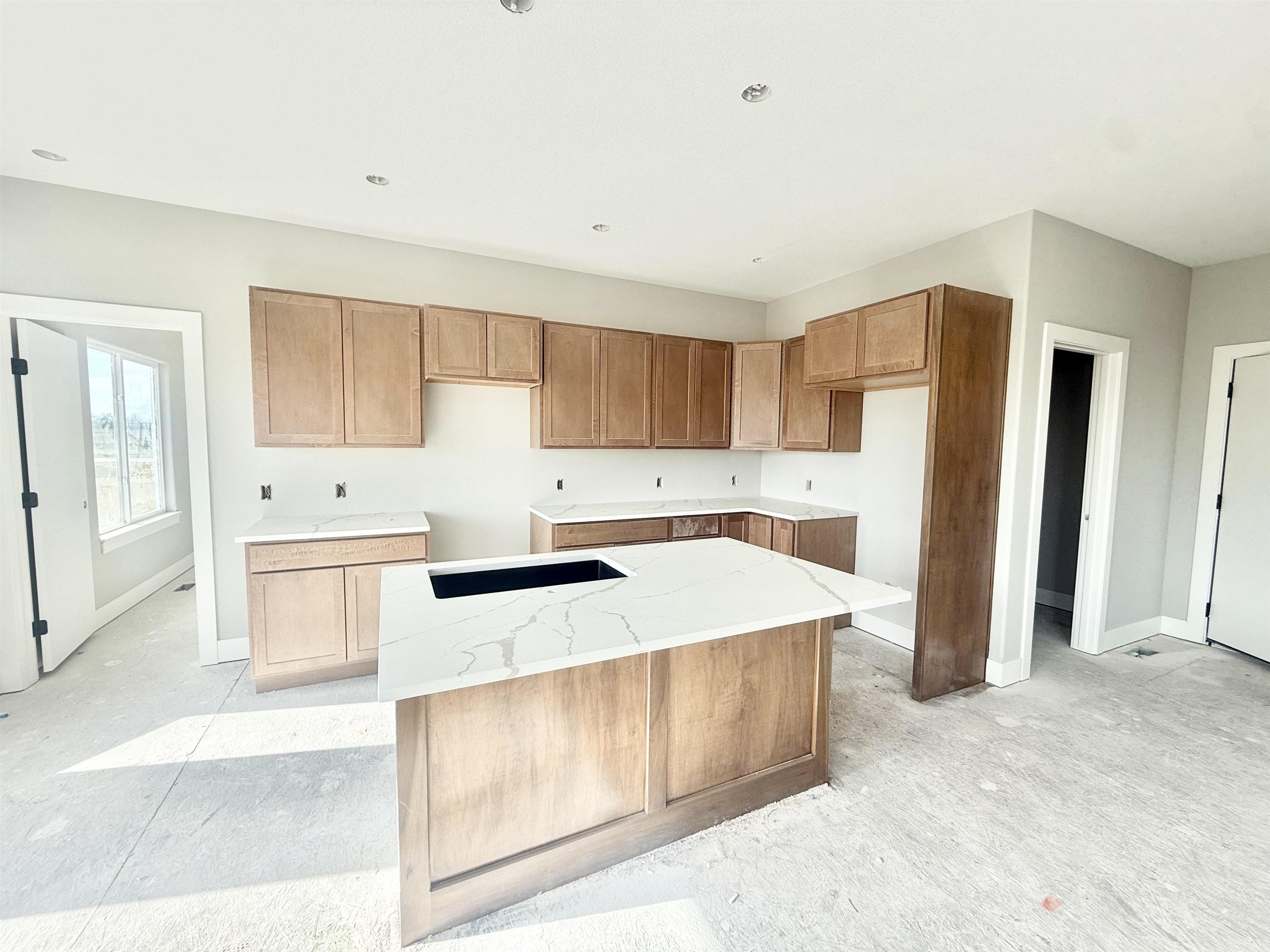 5468 N Toben Drive Bel Aire KS 67226