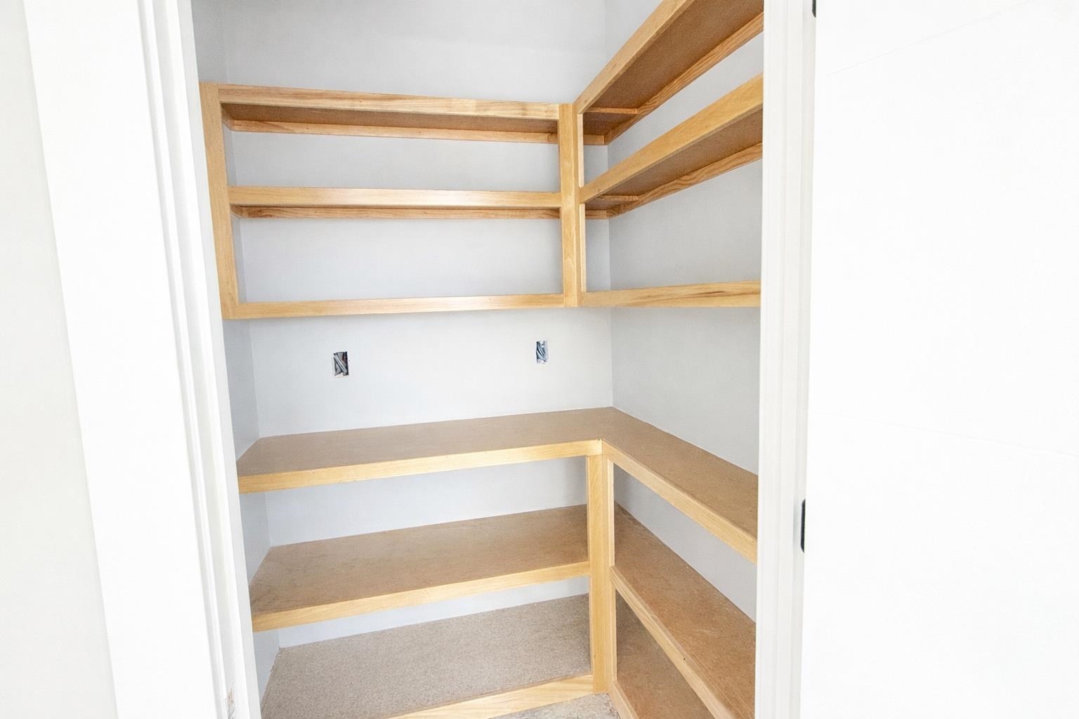 5468 N Toben Drive Bel Aire KS 67226