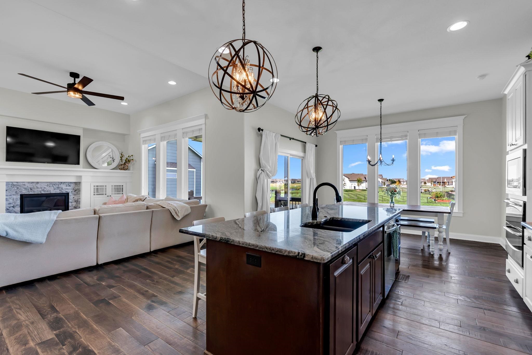 2311 N Lakeside Circle Andover KS 67002