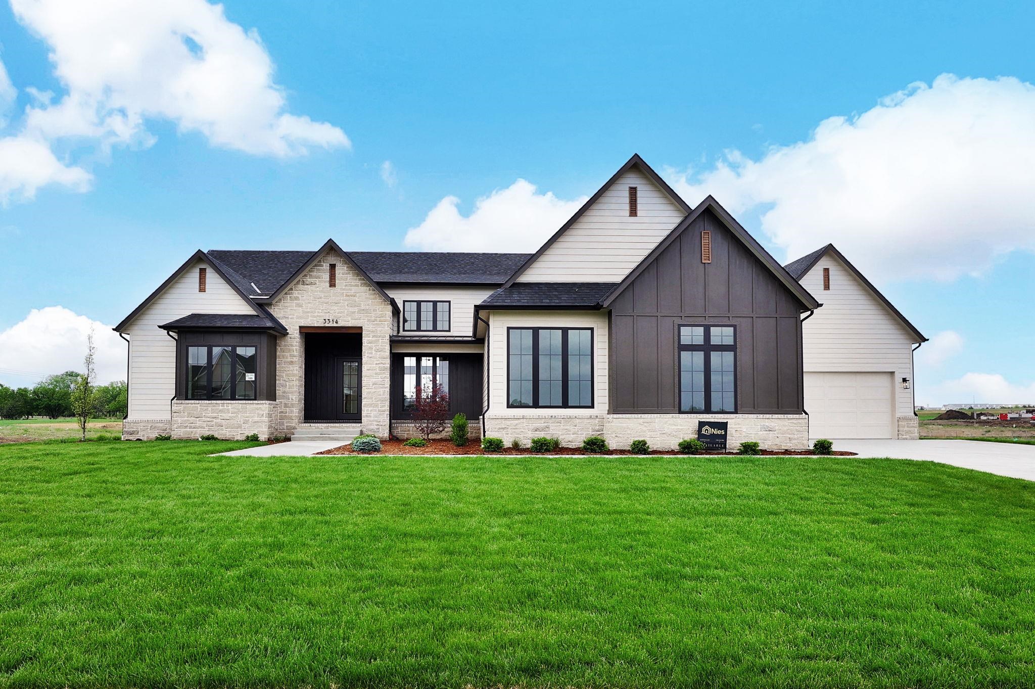 3314 N Bedford Court Wichita KS 67226