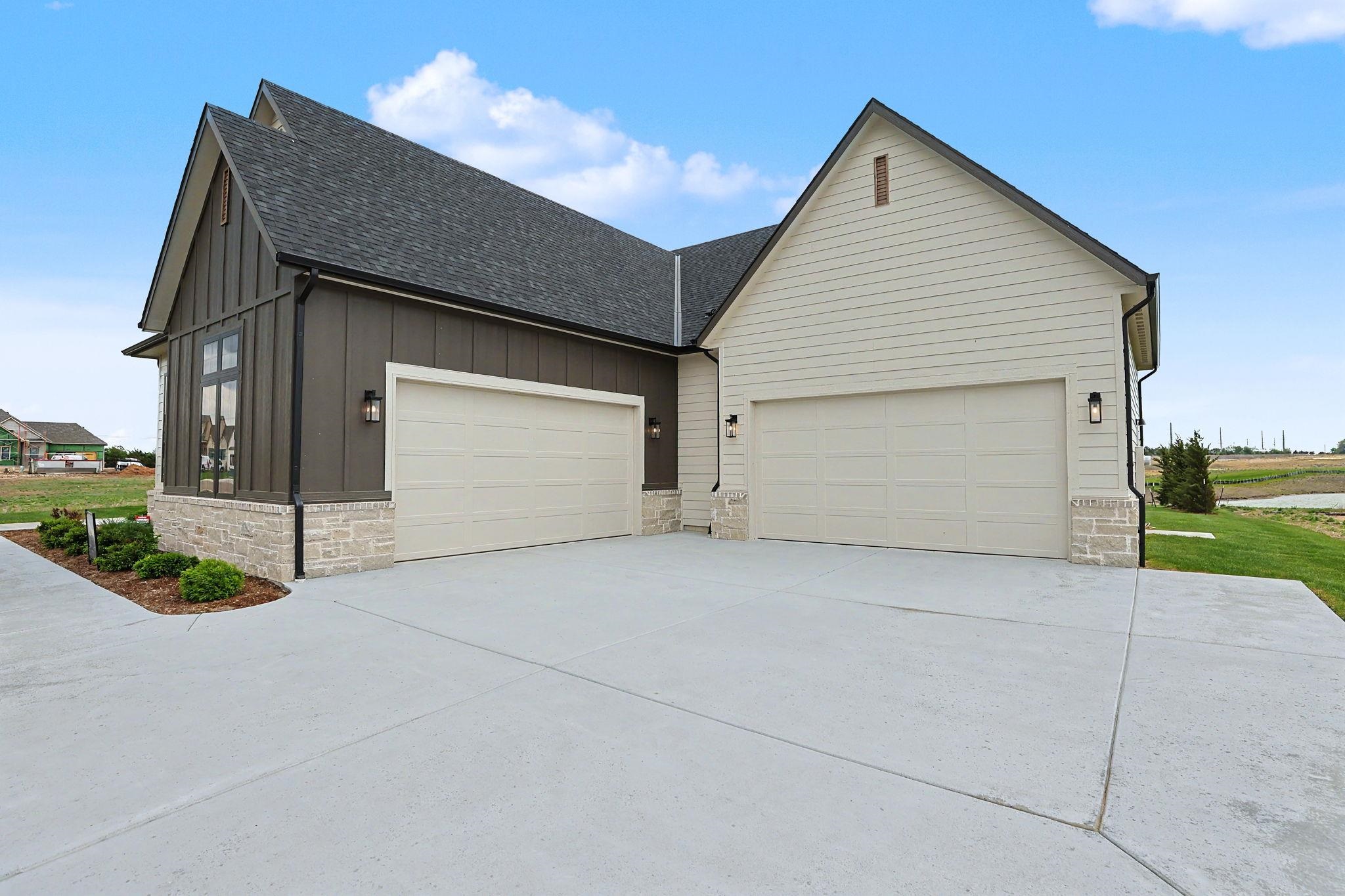 3314 N Bedford Court Wichita KS 67226