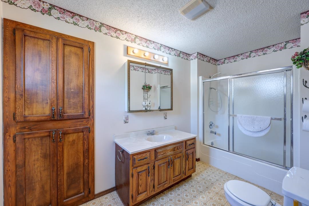 908 N 4th Street Arkansas City KS 67005