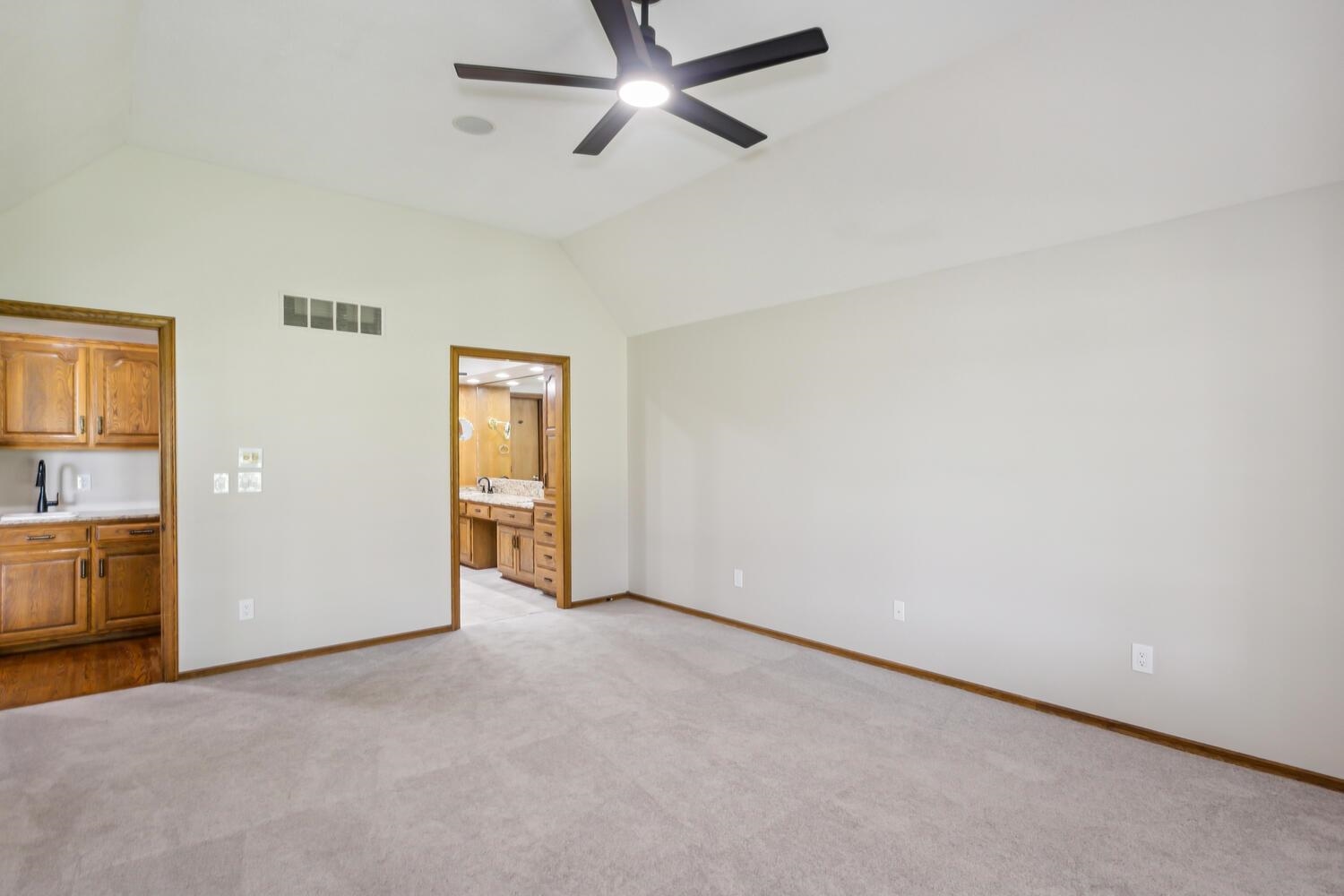 549 N Turnberry Circle Wichita KS 67230