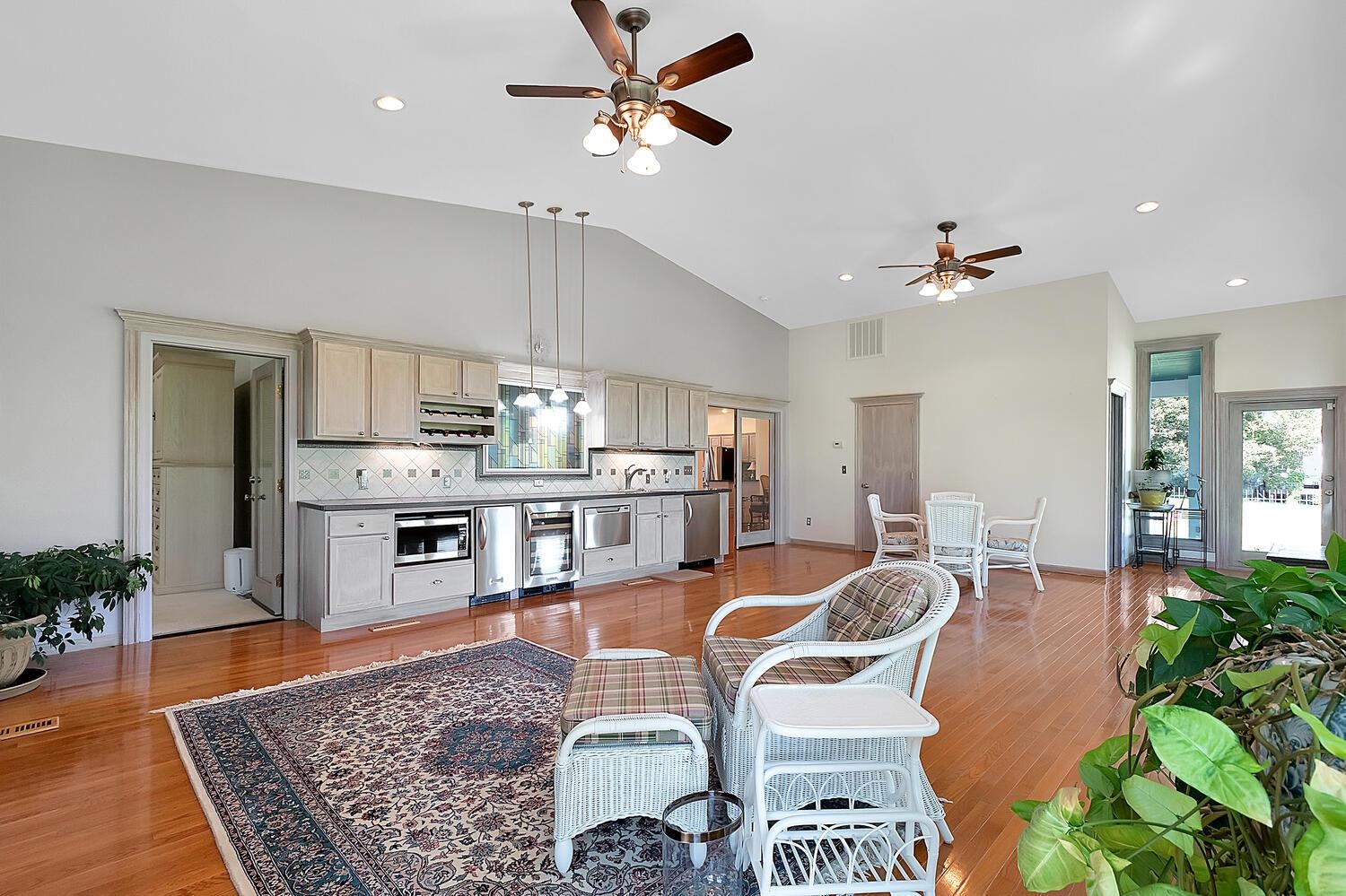 114 S Lakeside Drive Andover KS 67002