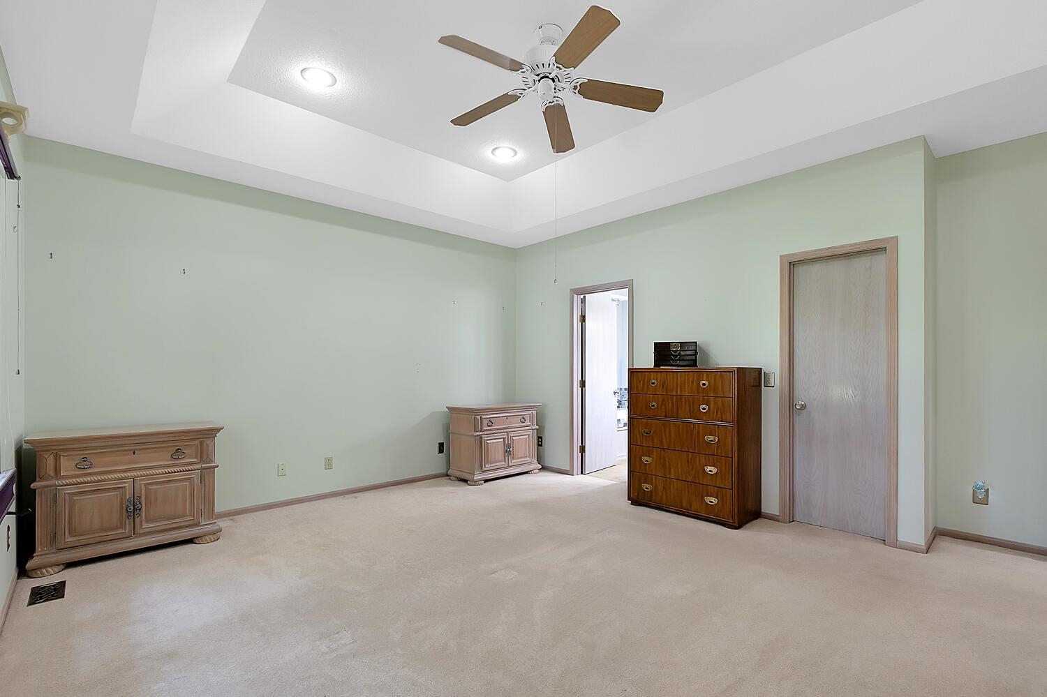 114 S Lakeside Drive Andover KS 67002