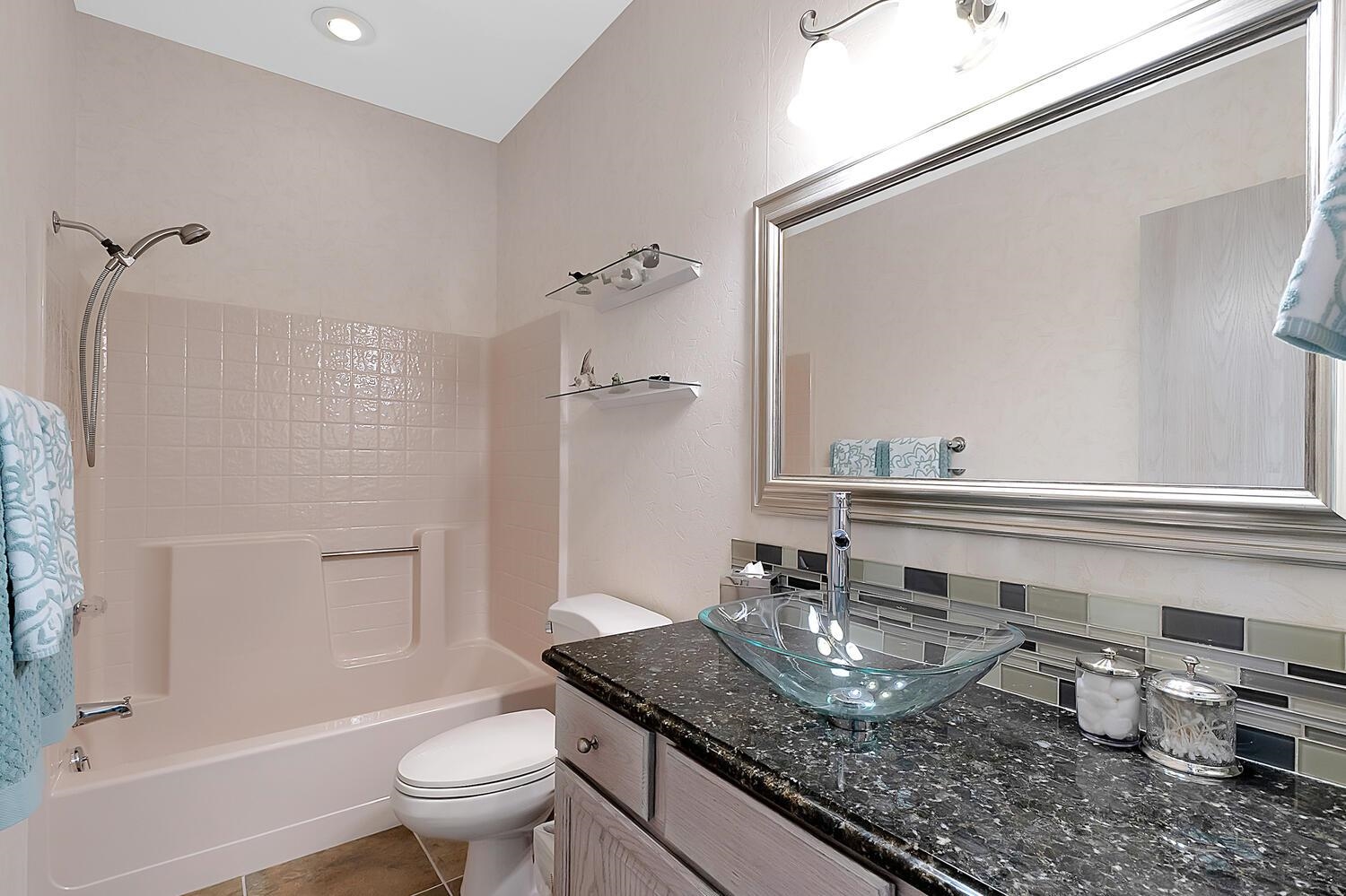 114 S Lakeside Drive Andover KS 67002