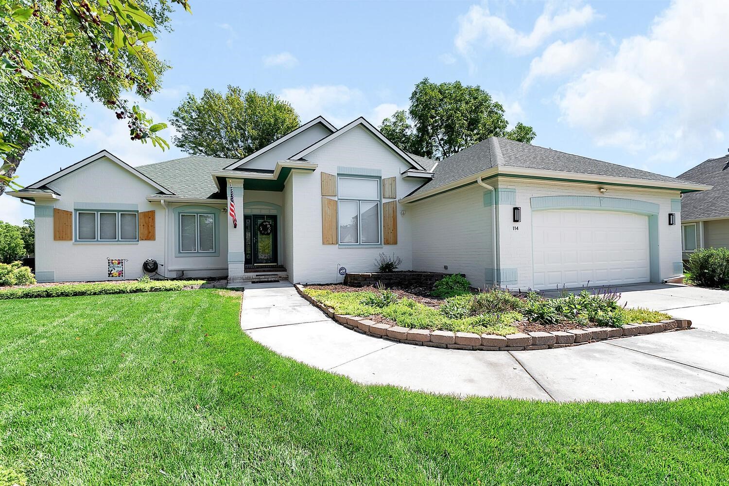 114 S Lakeside Drive Andover KS 67002